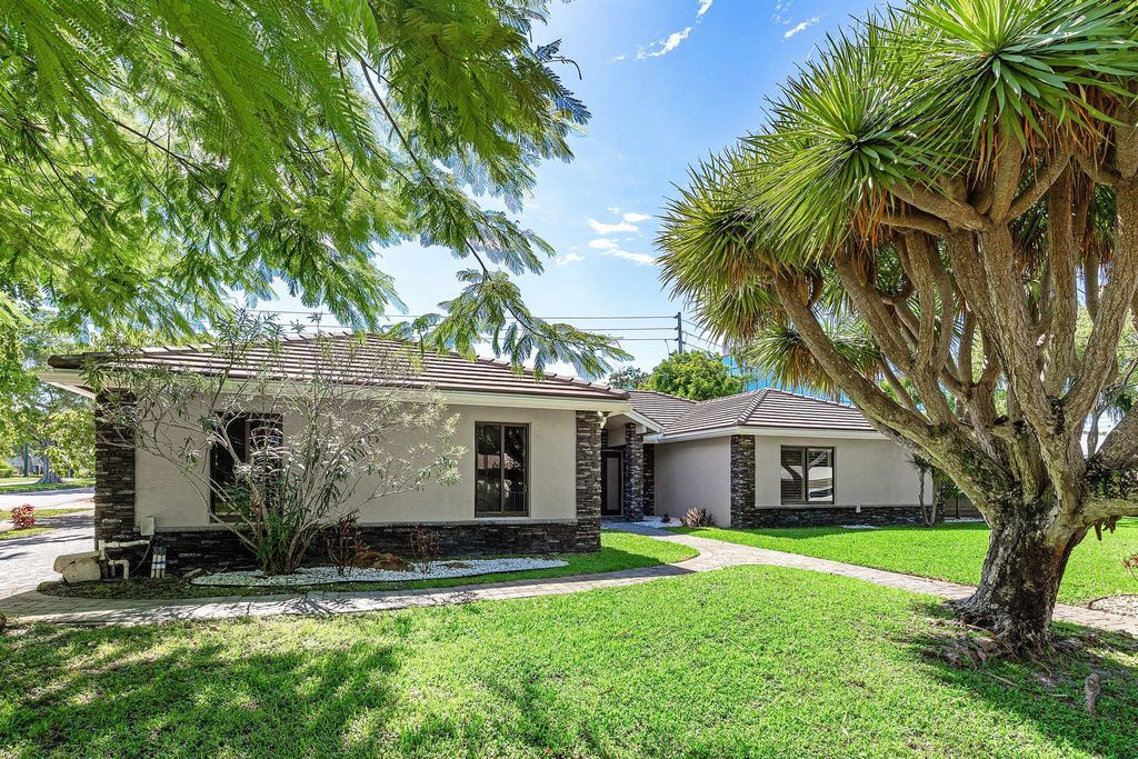 Photo of 701 Buoy Road, North Palm Beach, FL 33408 (MLS # R11115503)