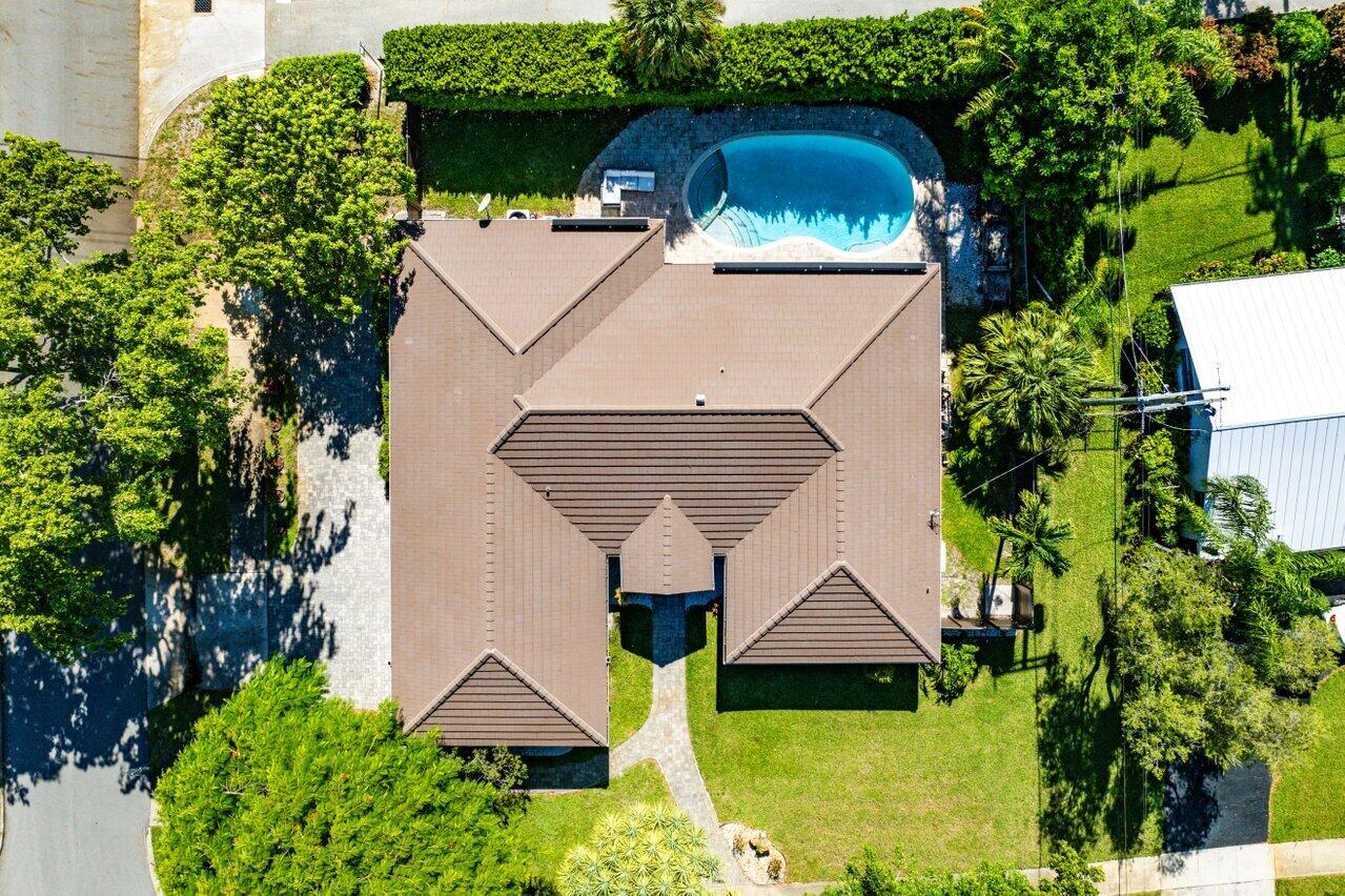 YACHT CLUB - Residential