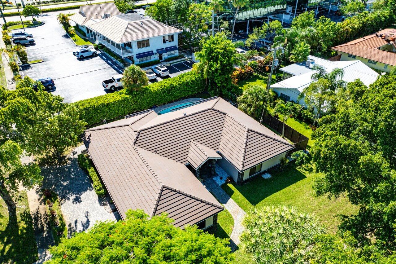 YACHT CLUB - Residential