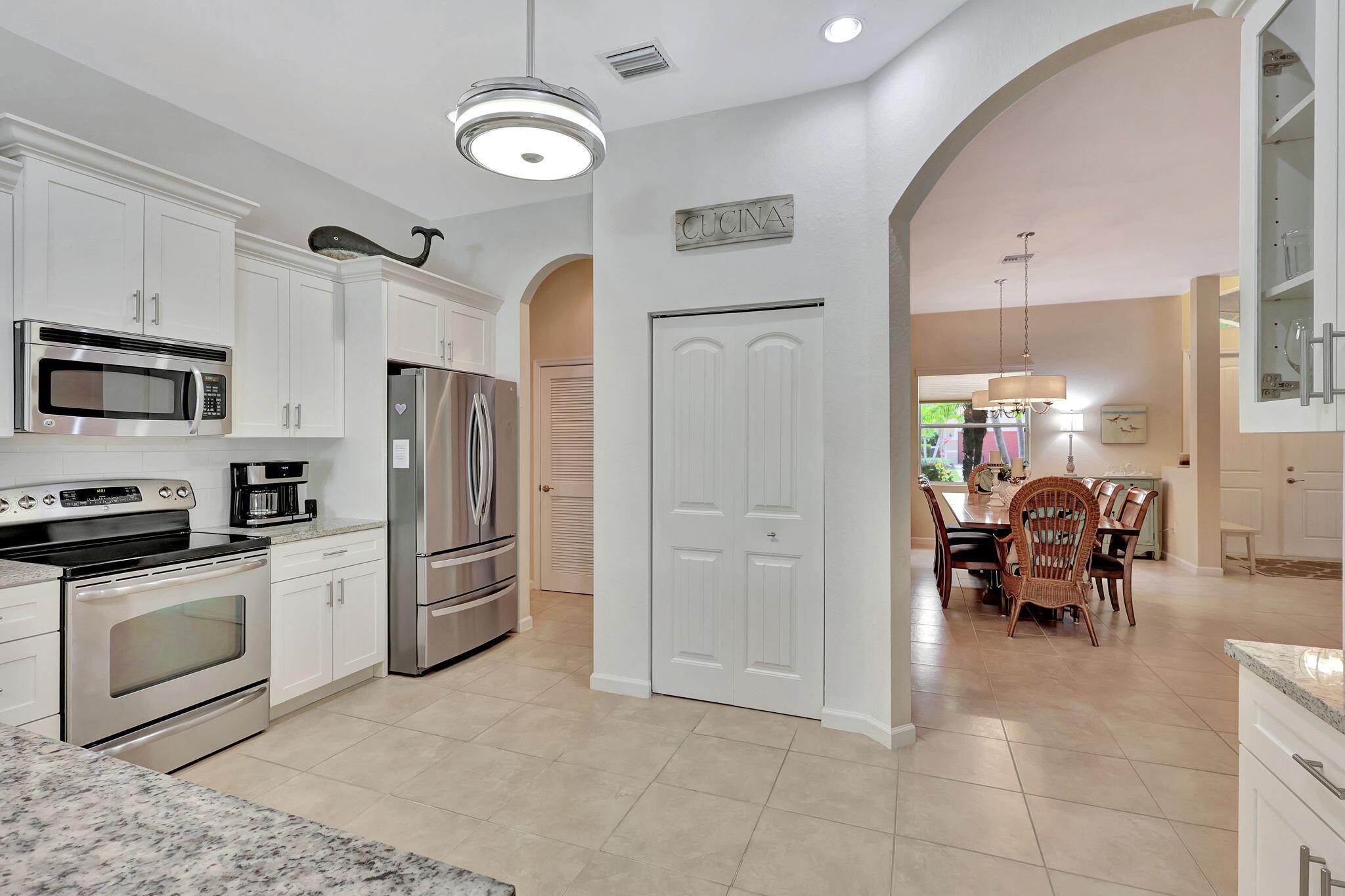 Whispering Woods - Pioneer Trail PUD - Residential