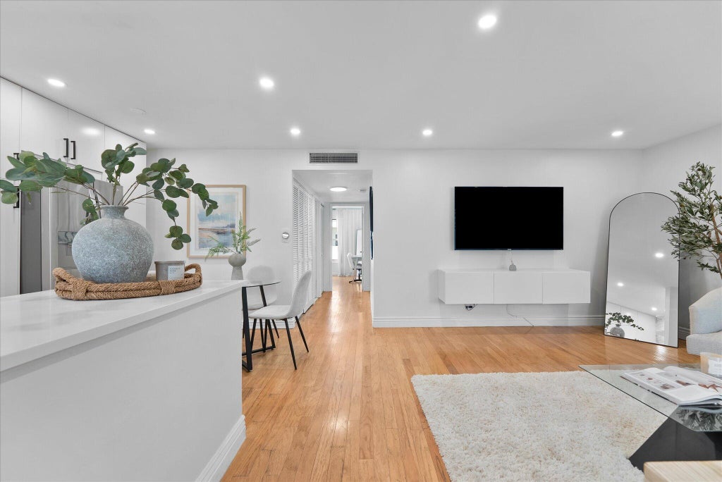 Photo of 2870 NE 14TH ST Causeway #407C, Pompano Beach, FL 33062 (MLS # B26091800)