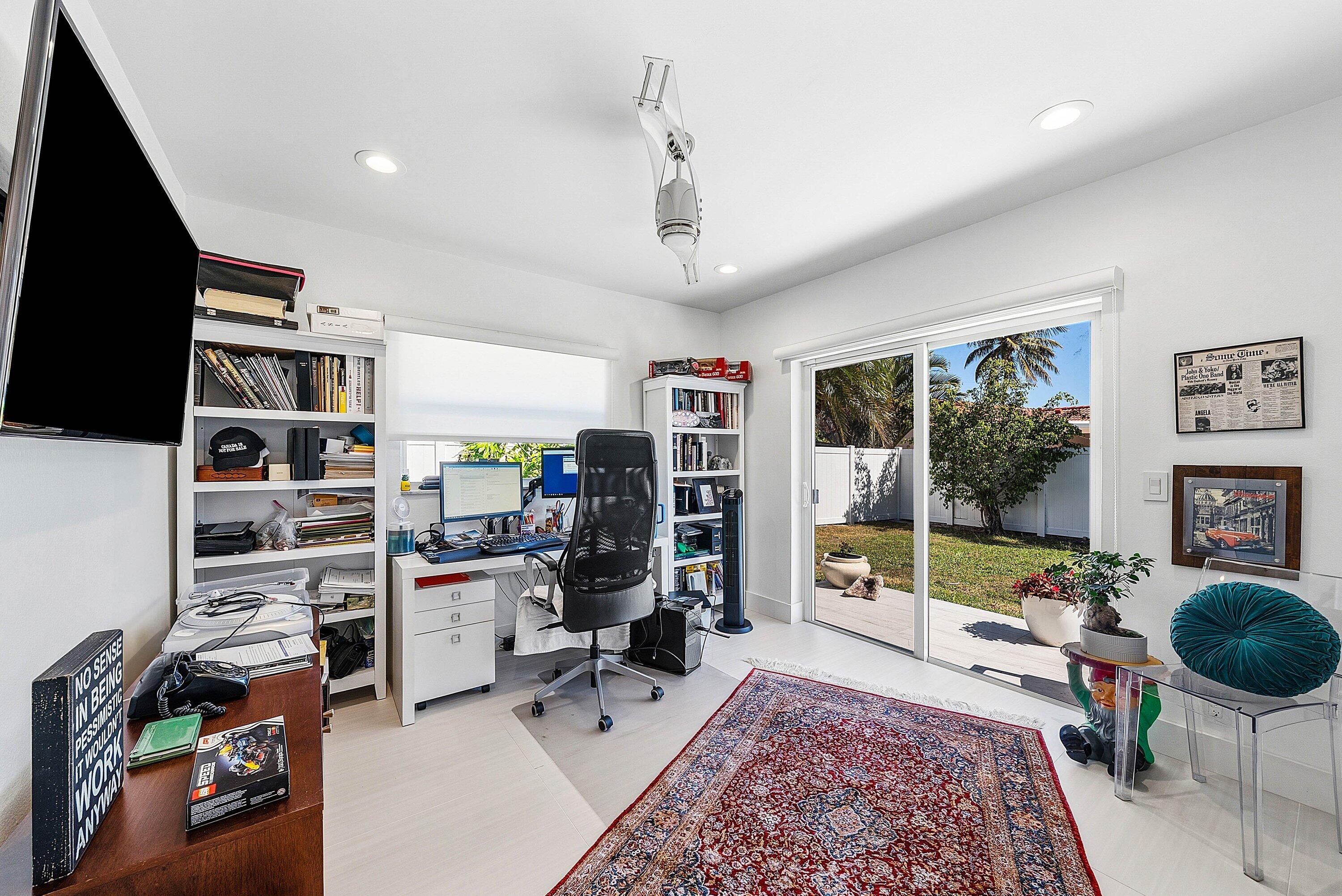 BOCA RATON SQUARE UNIT 15 - Residential