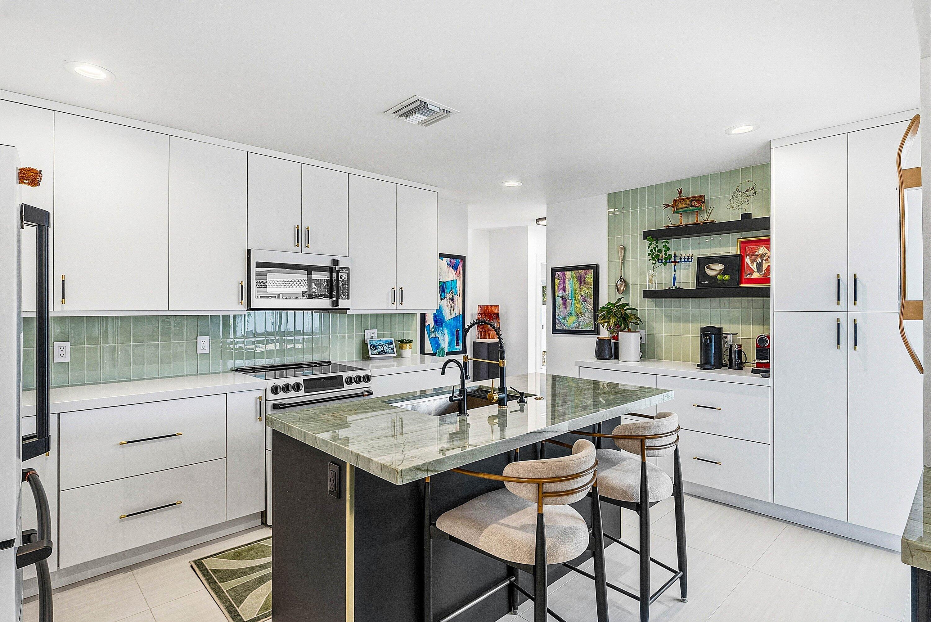 BOCA RATON SQUARE UNIT 15 - Residential