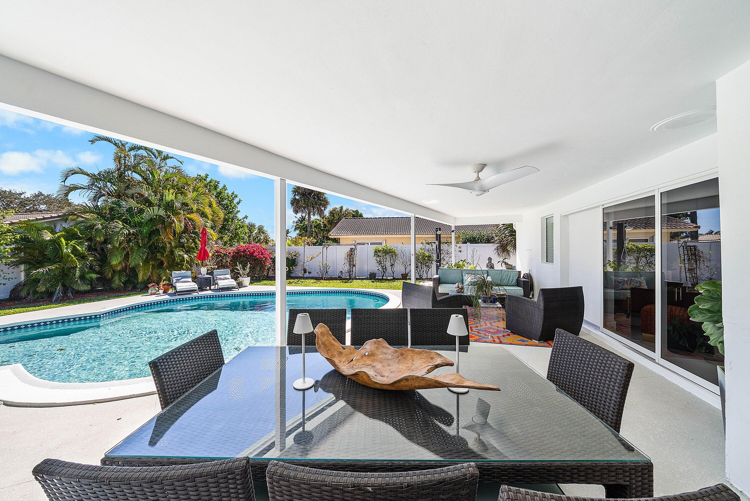 BOCA RATON SQUARE UNIT 15 - Residential