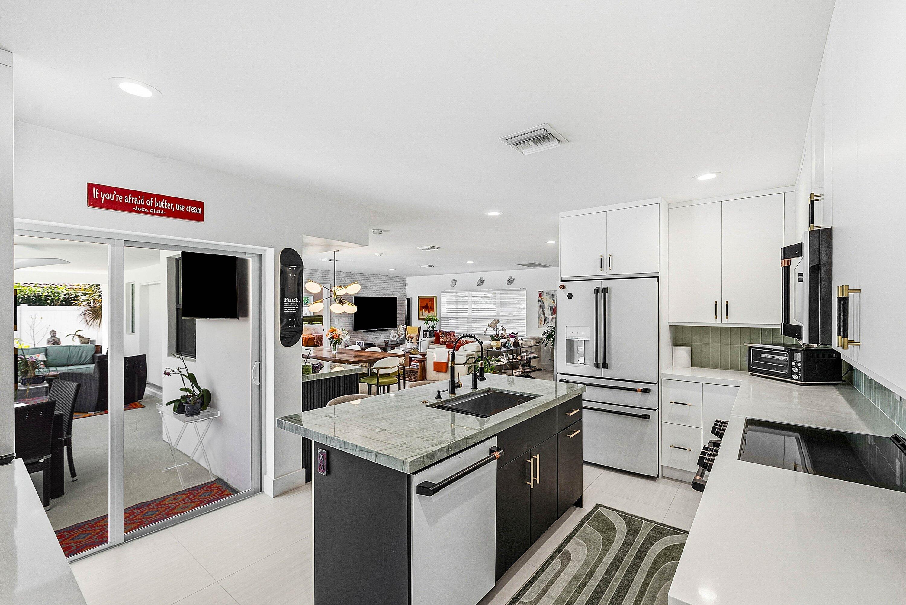 BOCA RATON SQUARE UNIT 15 - Residential