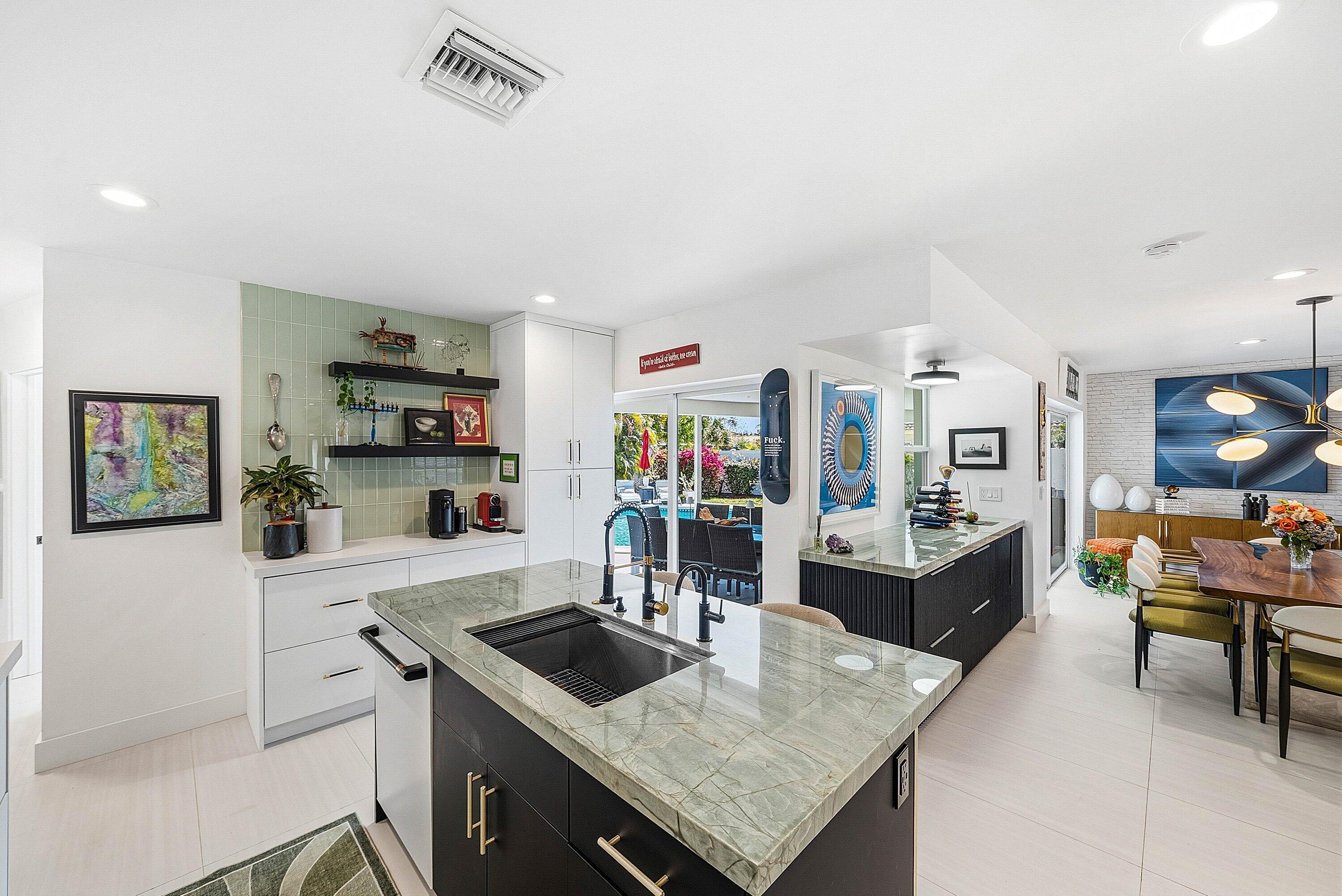 BOCA RATON SQUARE UNIT 15 - Residential