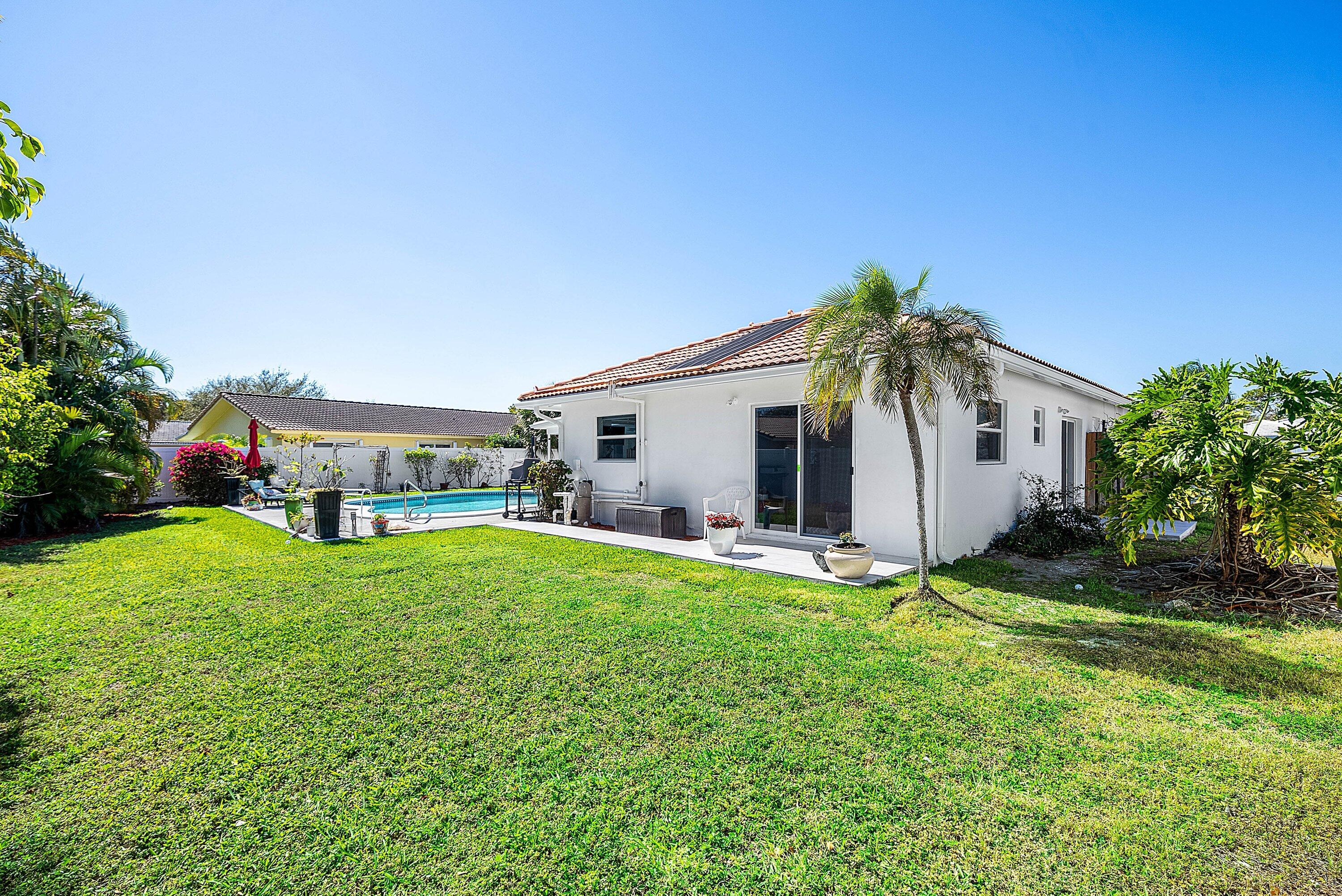 BOCA RATON SQUARE UNIT 15 - Residential