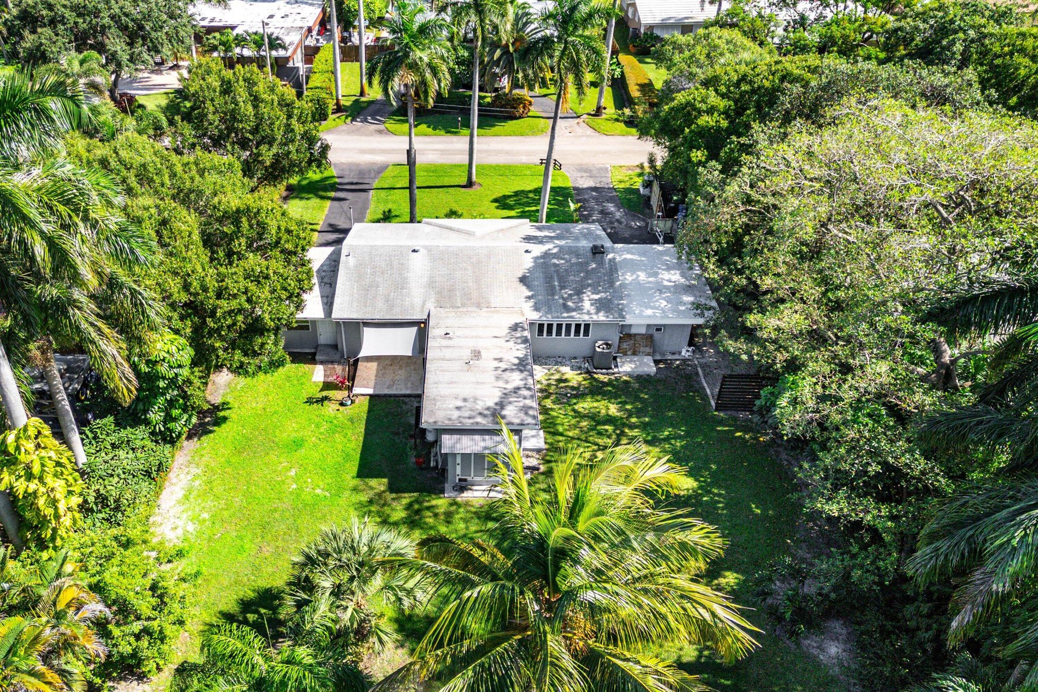 RIVERLAND MANORS - Residential