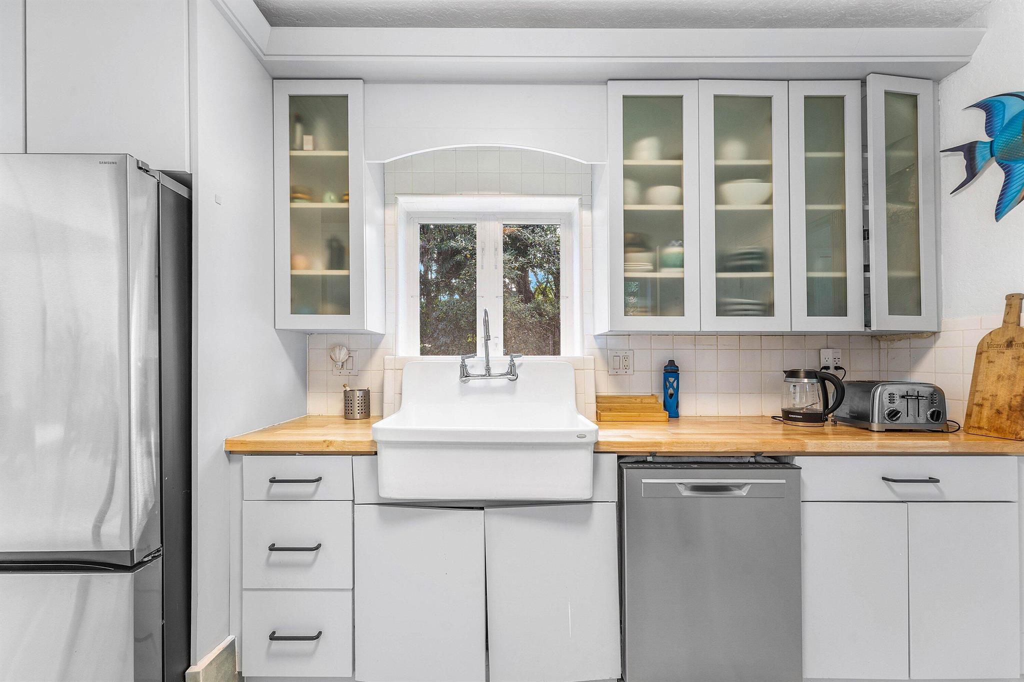 RIVERLAND MANORS - Residential