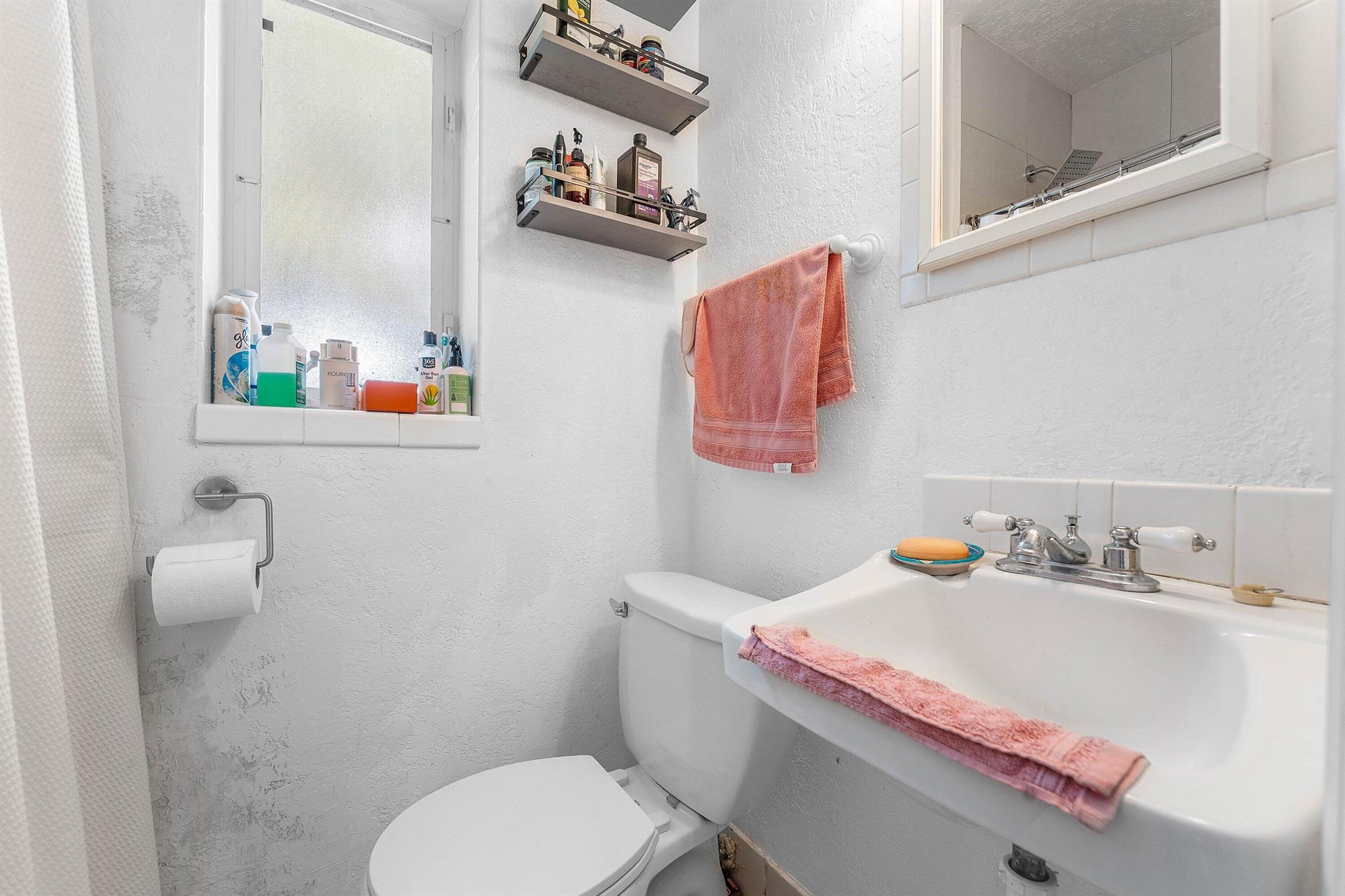 RIVERLAND MANORS - Residential