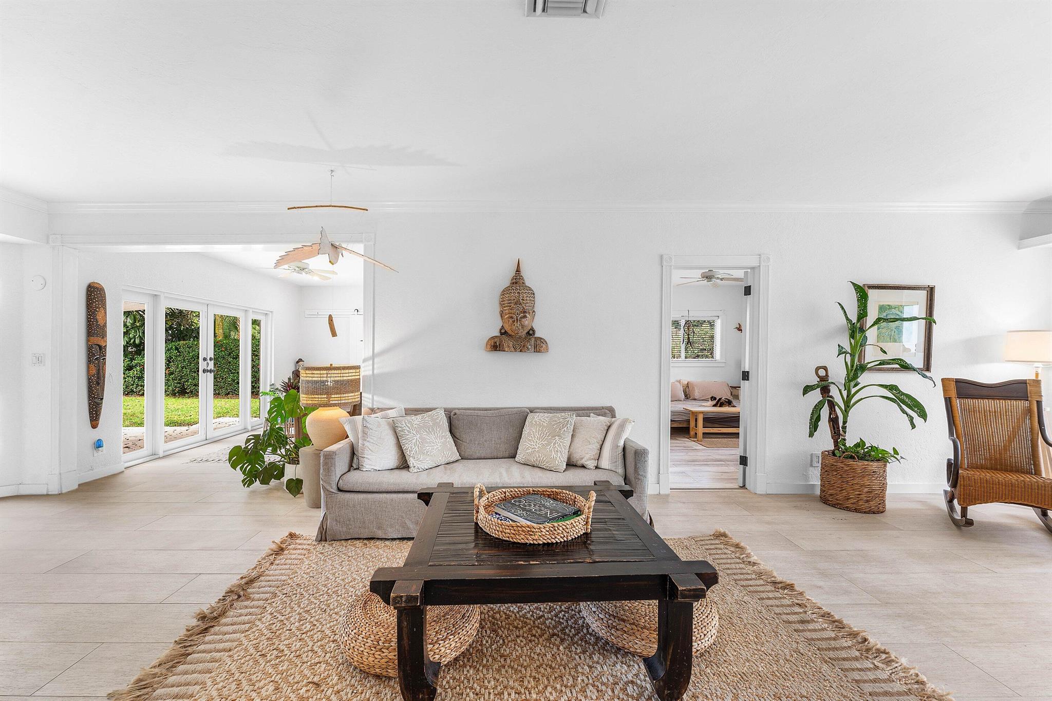 RIVERLAND MANORS - Residential