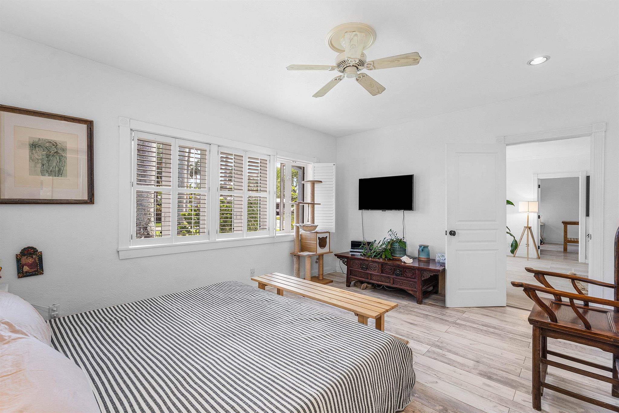 RIVERLAND MANORS - Residential