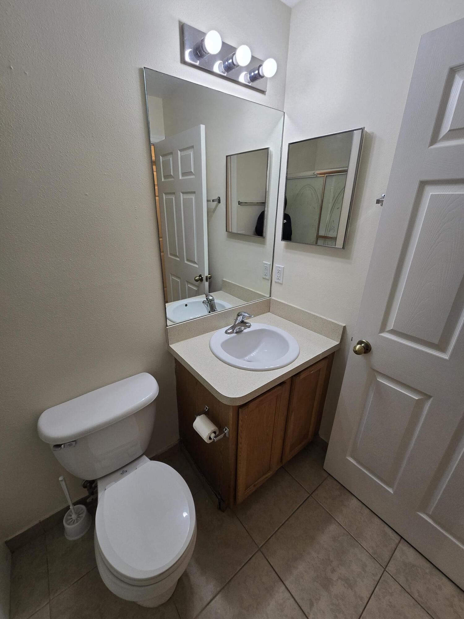 PORT ST LUCIE SECTION 8 - Residential