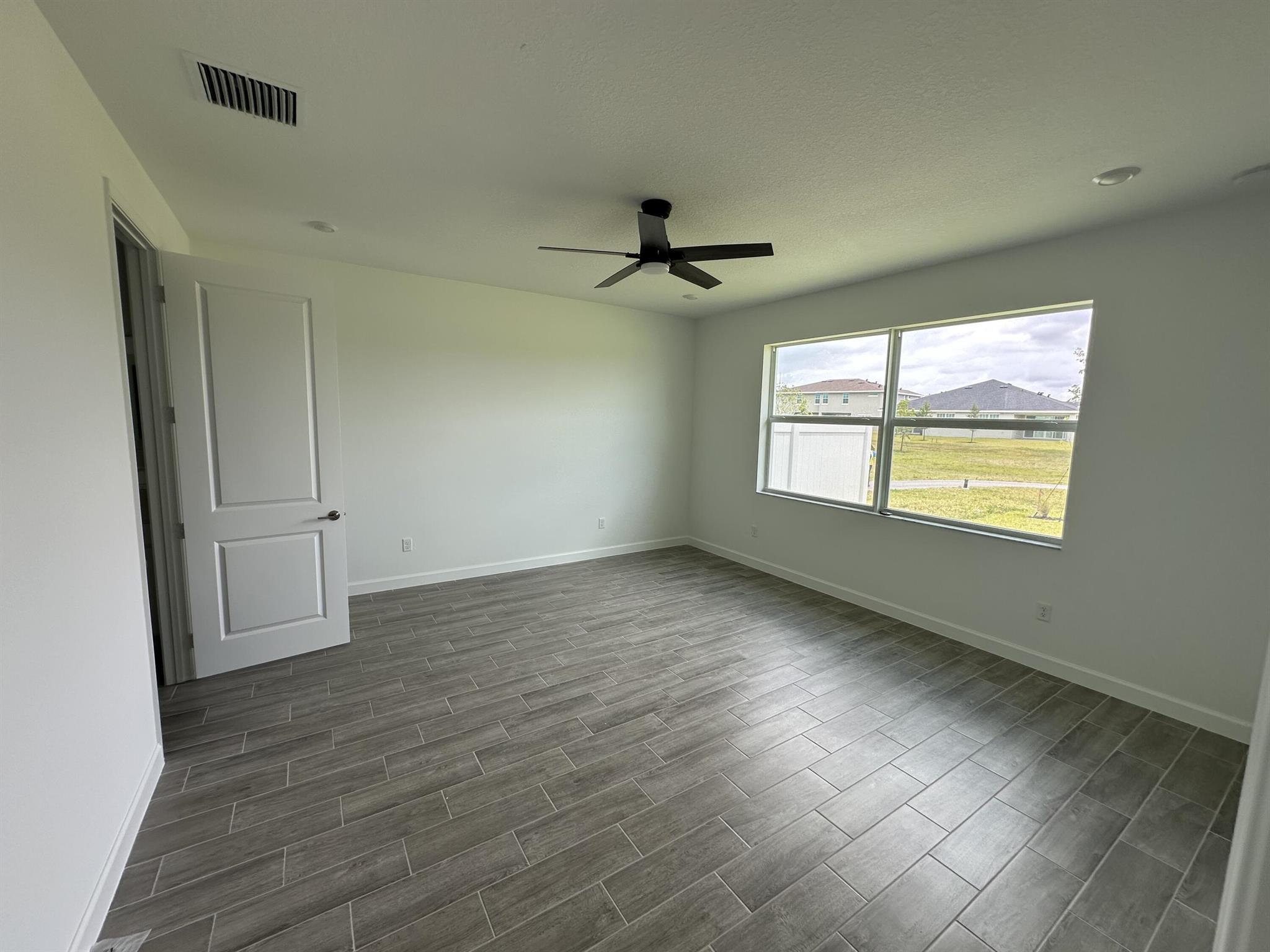 ARDEN PUD POD H SOUTH - Residential Lease