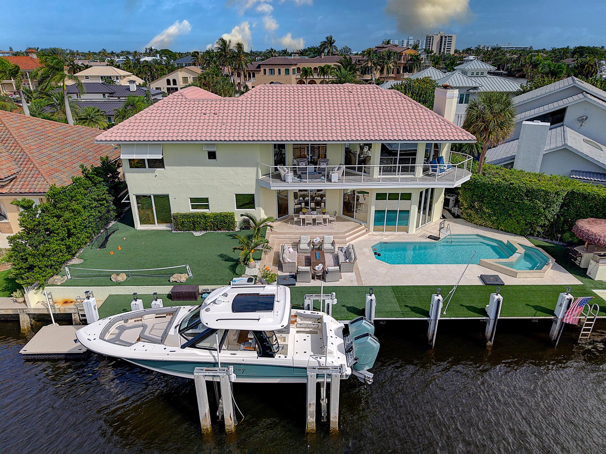 TROPIC ISLE 3RD SEC - Residential Lease