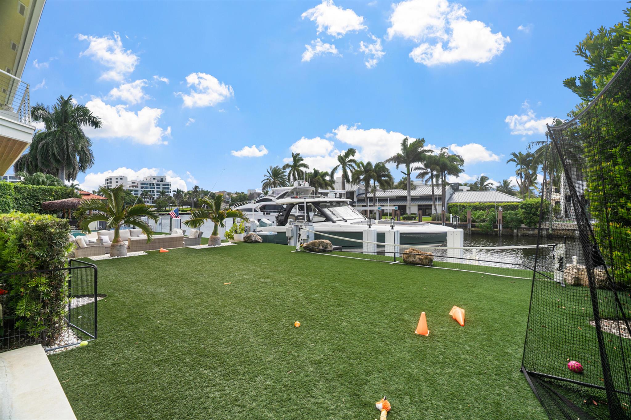 TROPIC ISLE 3RD SEC - Residential Lease
