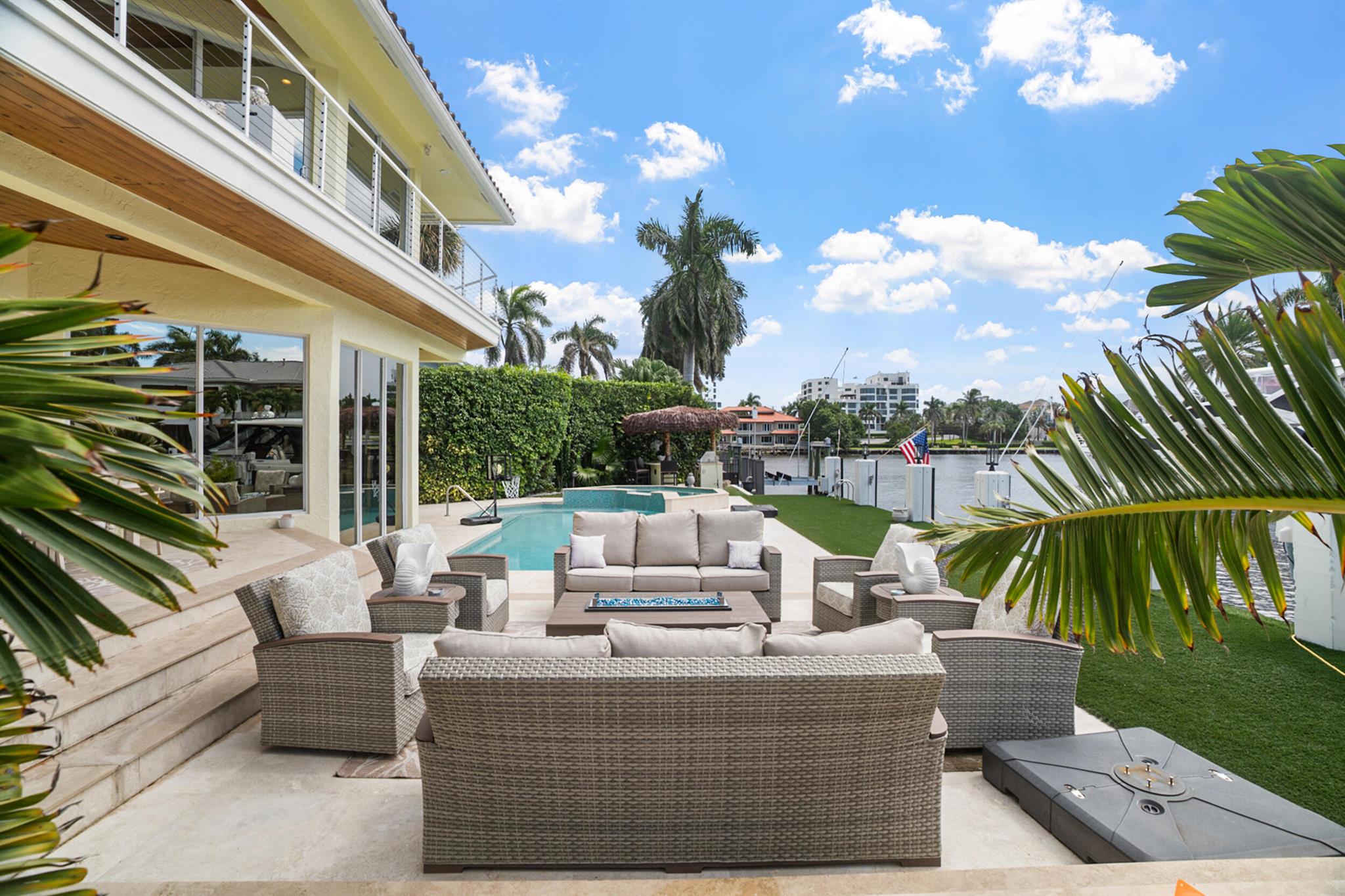 TROPIC ISLE 3RD SEC - Residential Lease