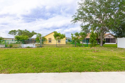 A home in Port St Lucie