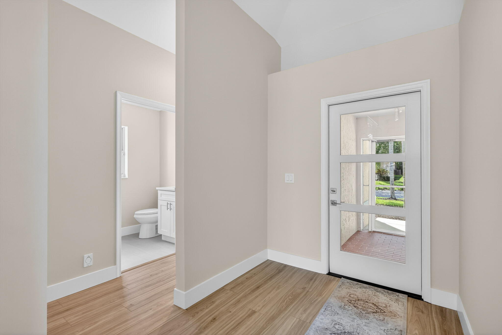 CHARTER CLUB AT MARTIN DOWNS - Residential