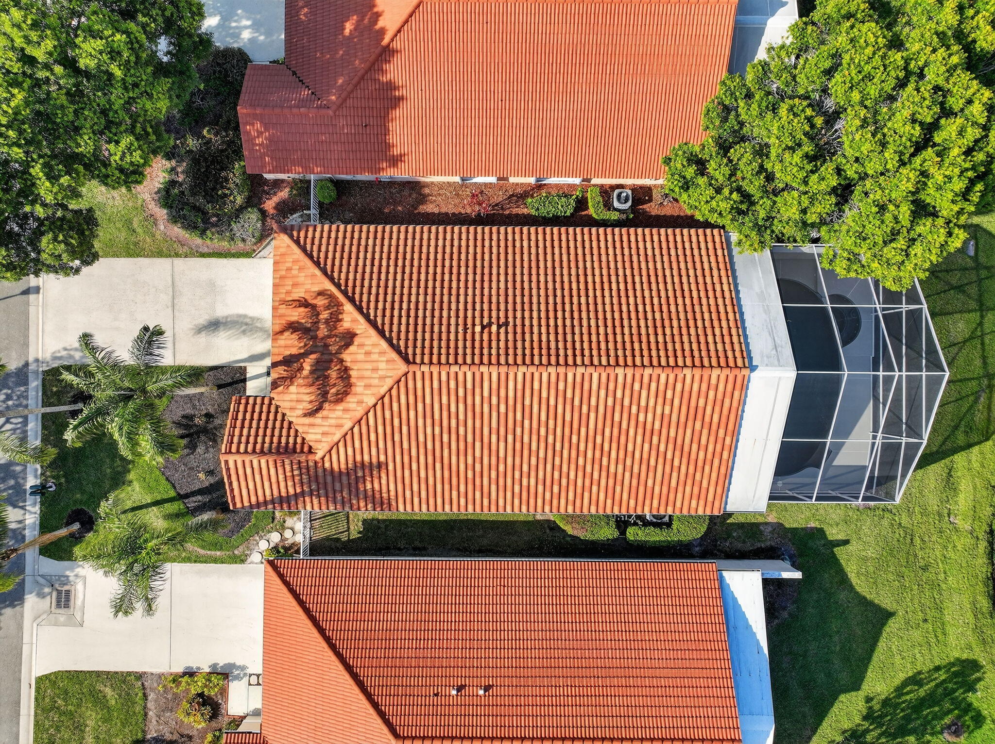 CHARTER CLUB AT MARTIN DOWNS - Residential