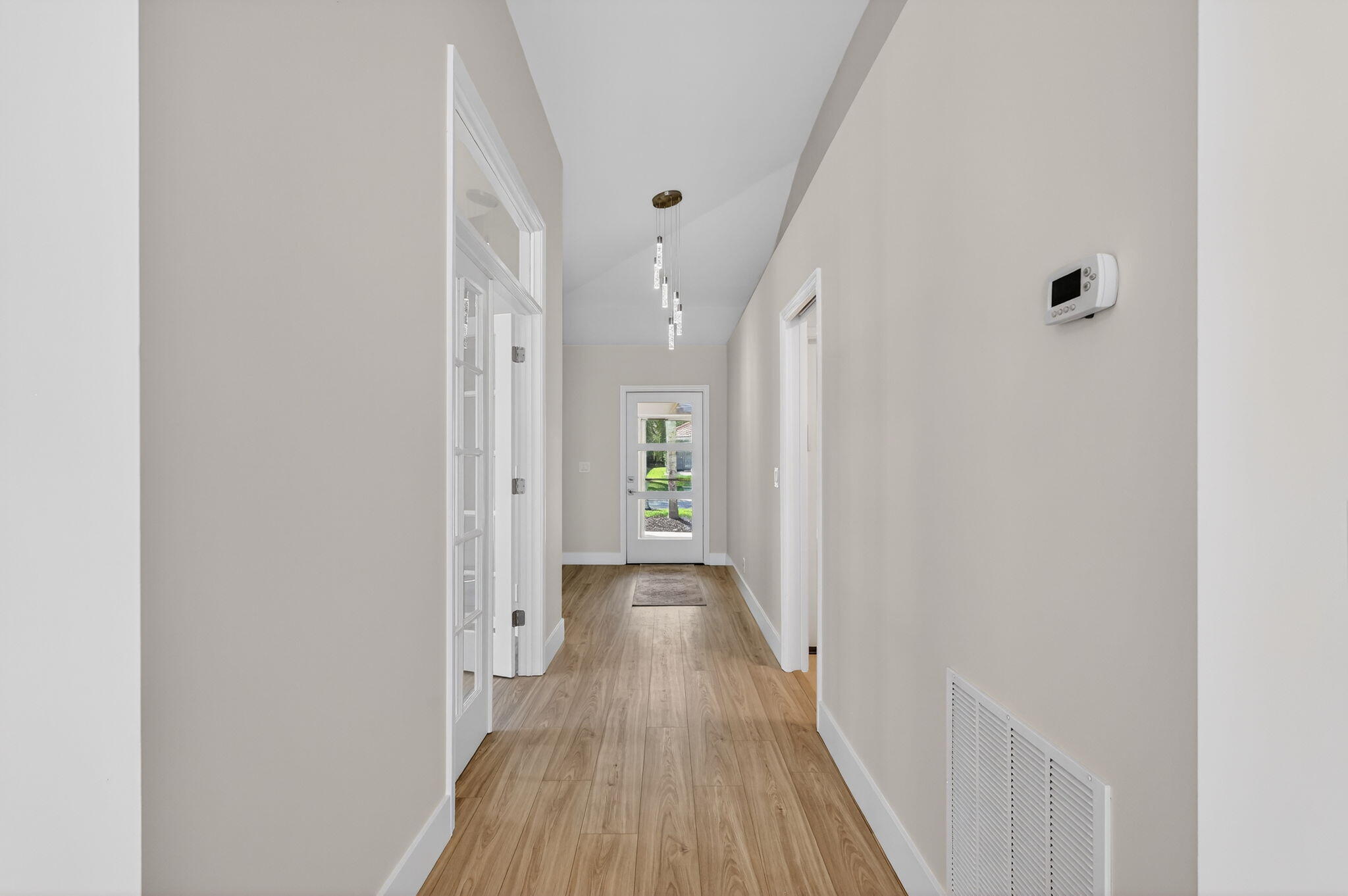 CHARTER CLUB AT MARTIN DOWNS - Residential