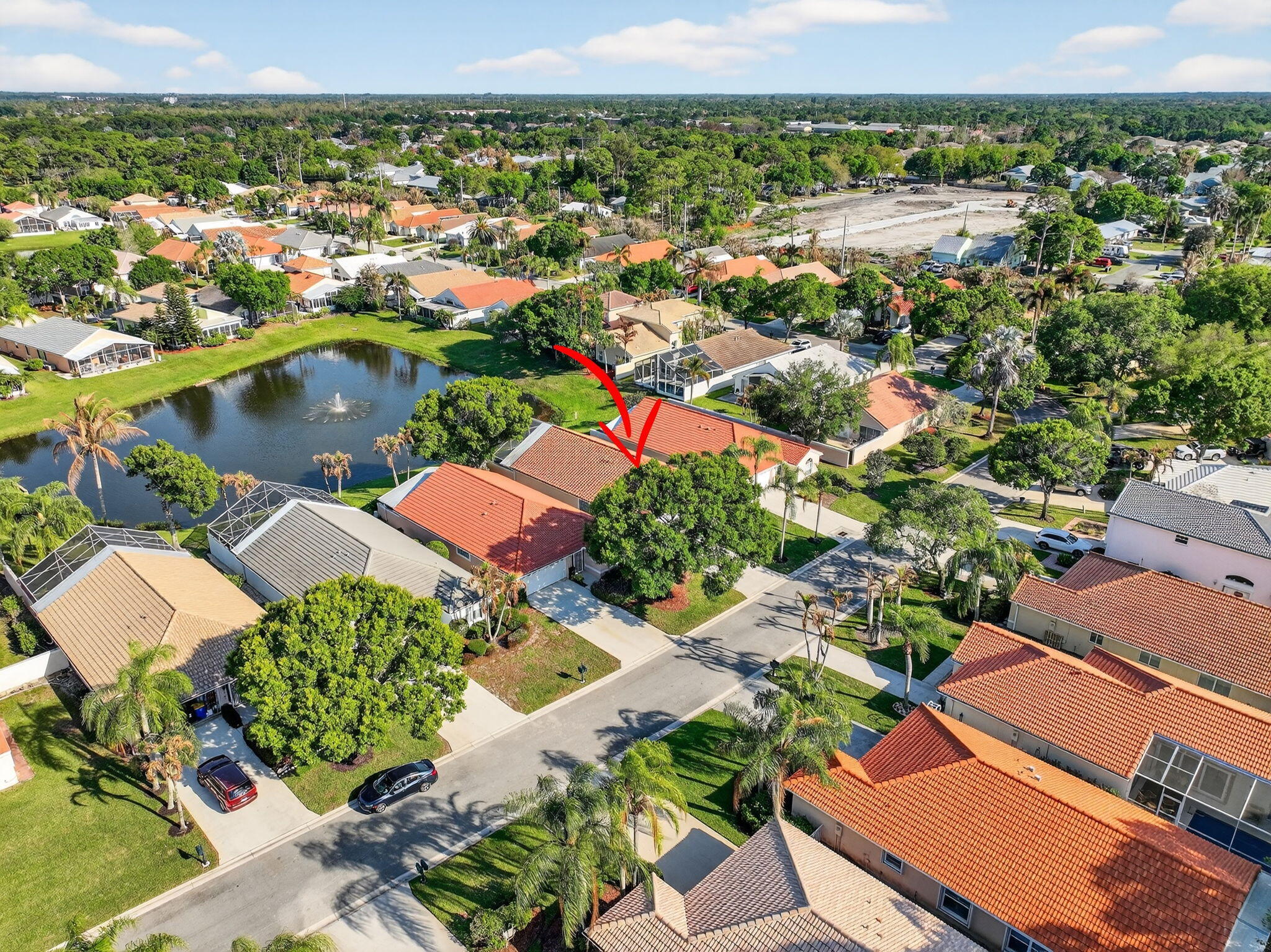 CHARTER CLUB AT MARTIN DOWNS - Residential