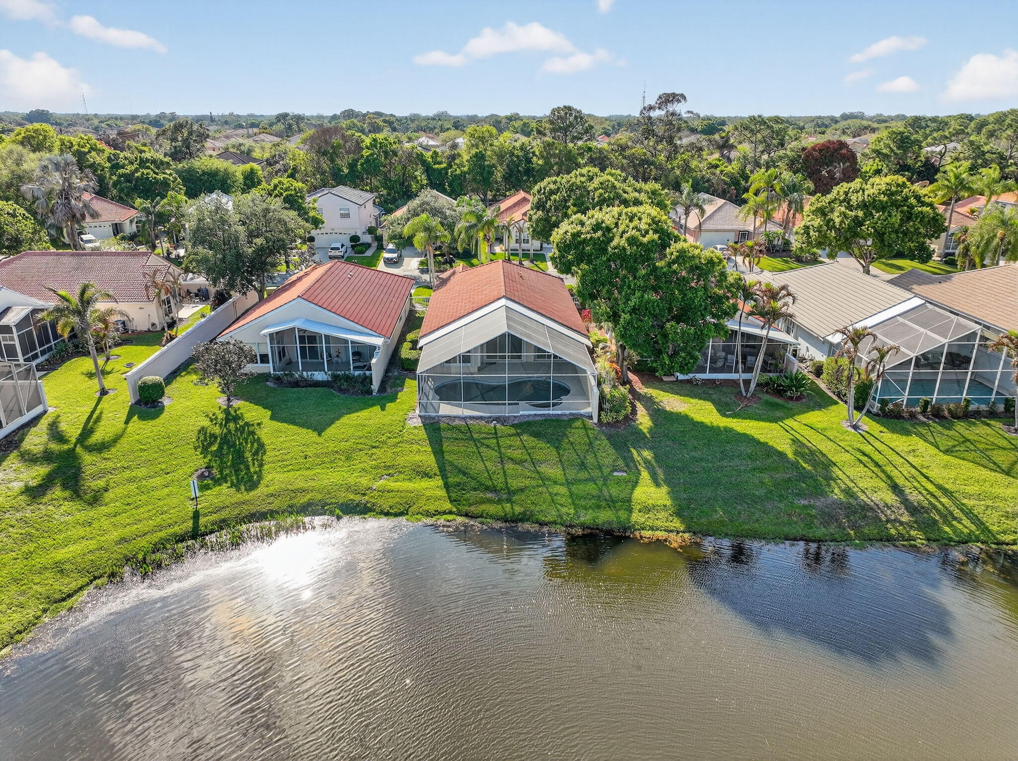 CHARTER CLUB AT MARTIN DOWNS - Residential