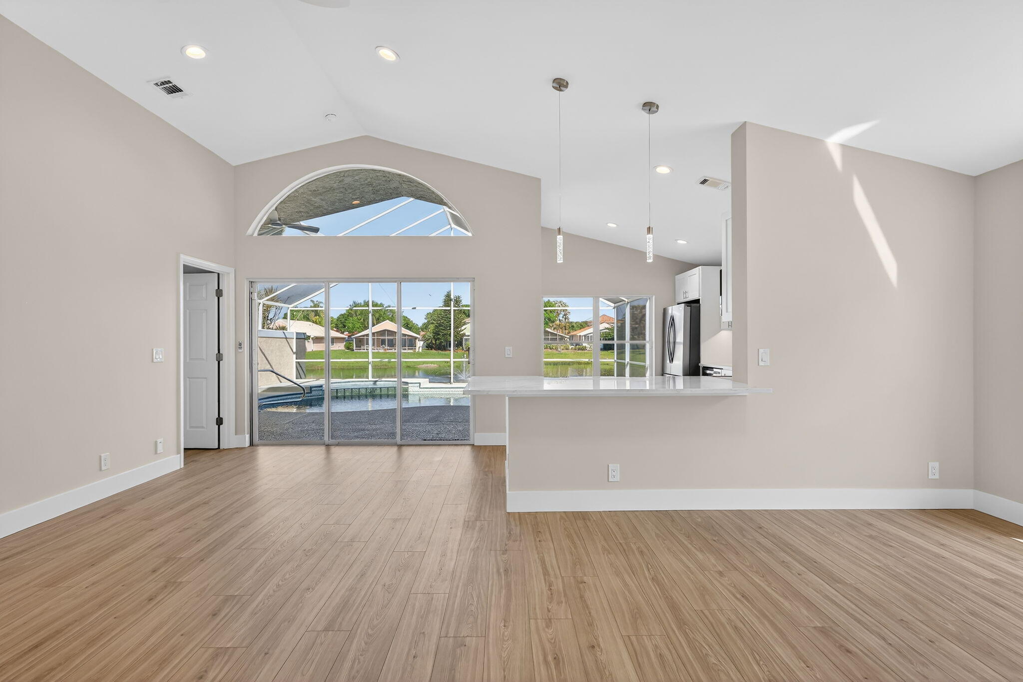 CHARTER CLUB AT MARTIN DOWNS - Residential