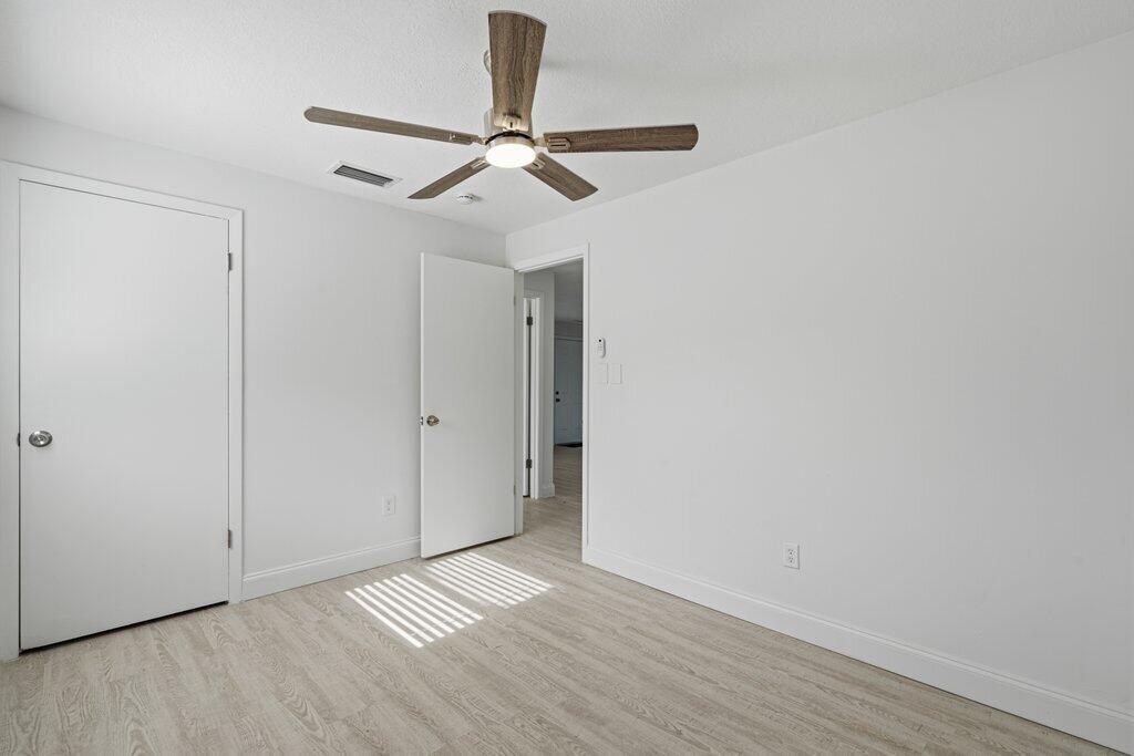 SHERATON PLAZA UNIT 2 REPLAT - Residential