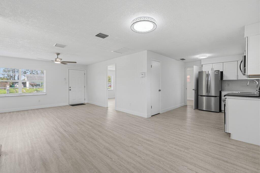 SHERATON PLAZA UNIT 2 REPLAT - Residential