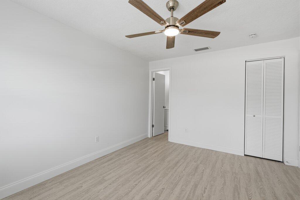 SHERATON PLAZA UNIT 2 REPLAT - Residential