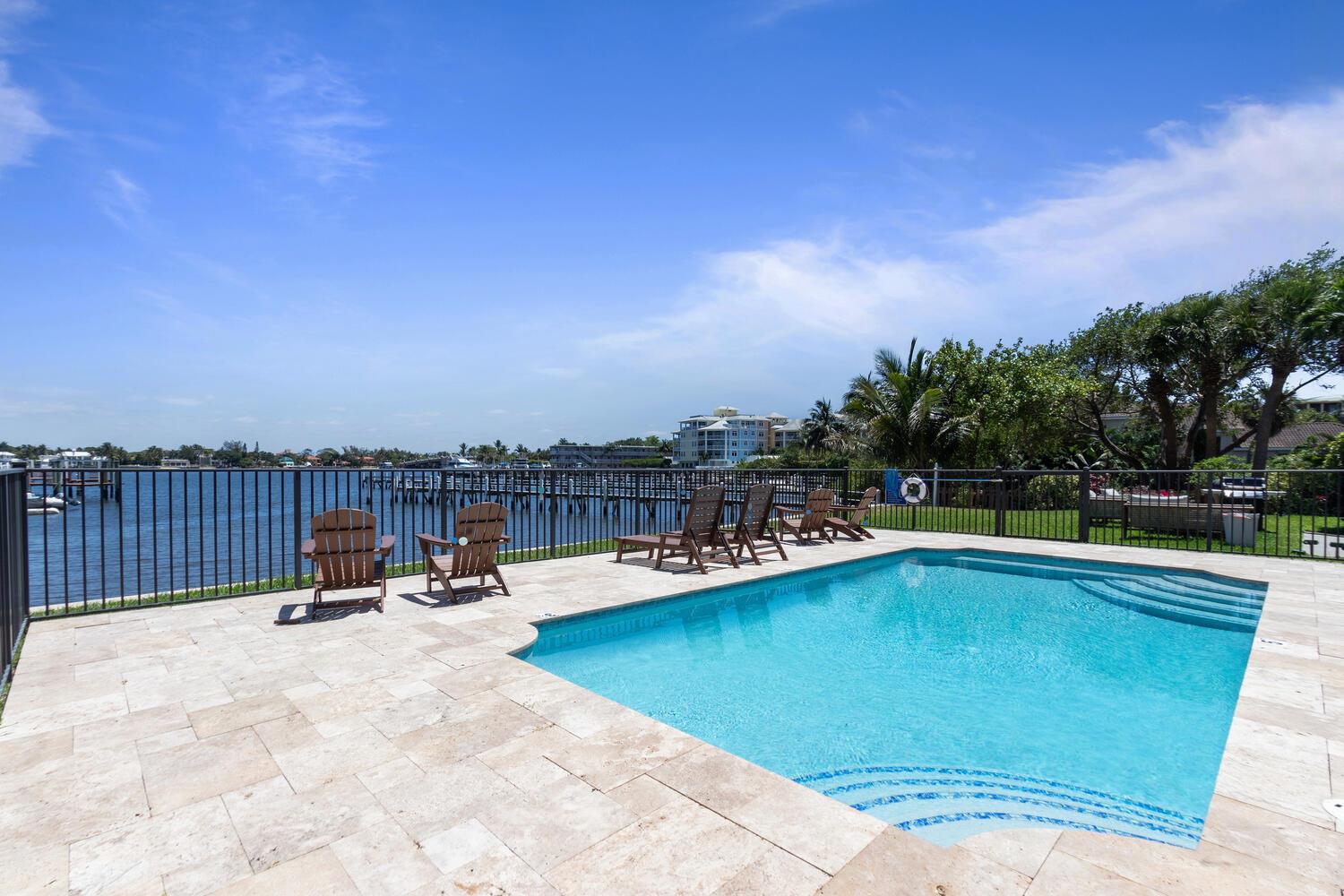 Coconut Cove of Lantana - Residential Lease