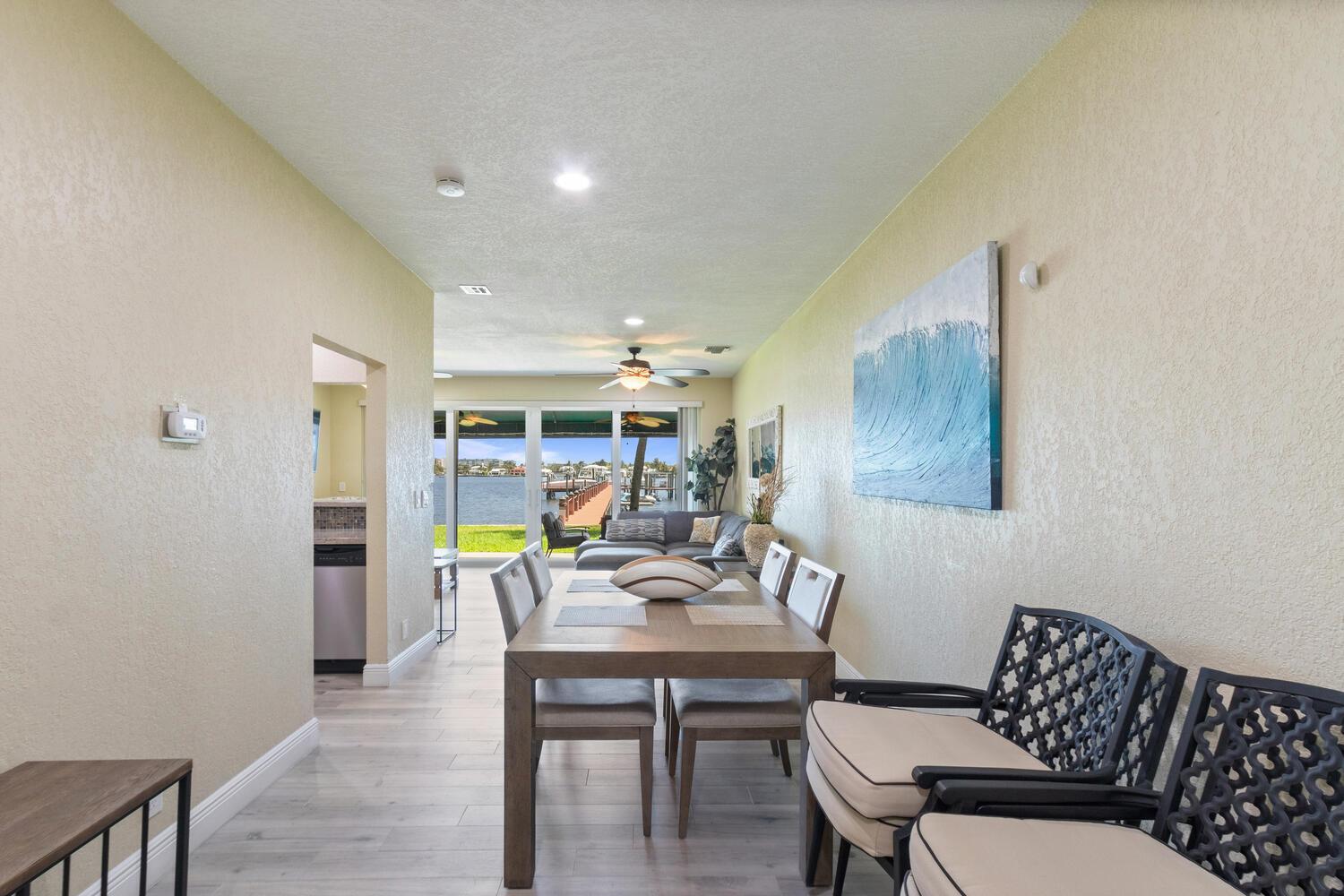 Coconut Cove of Lantana - Residential Lease