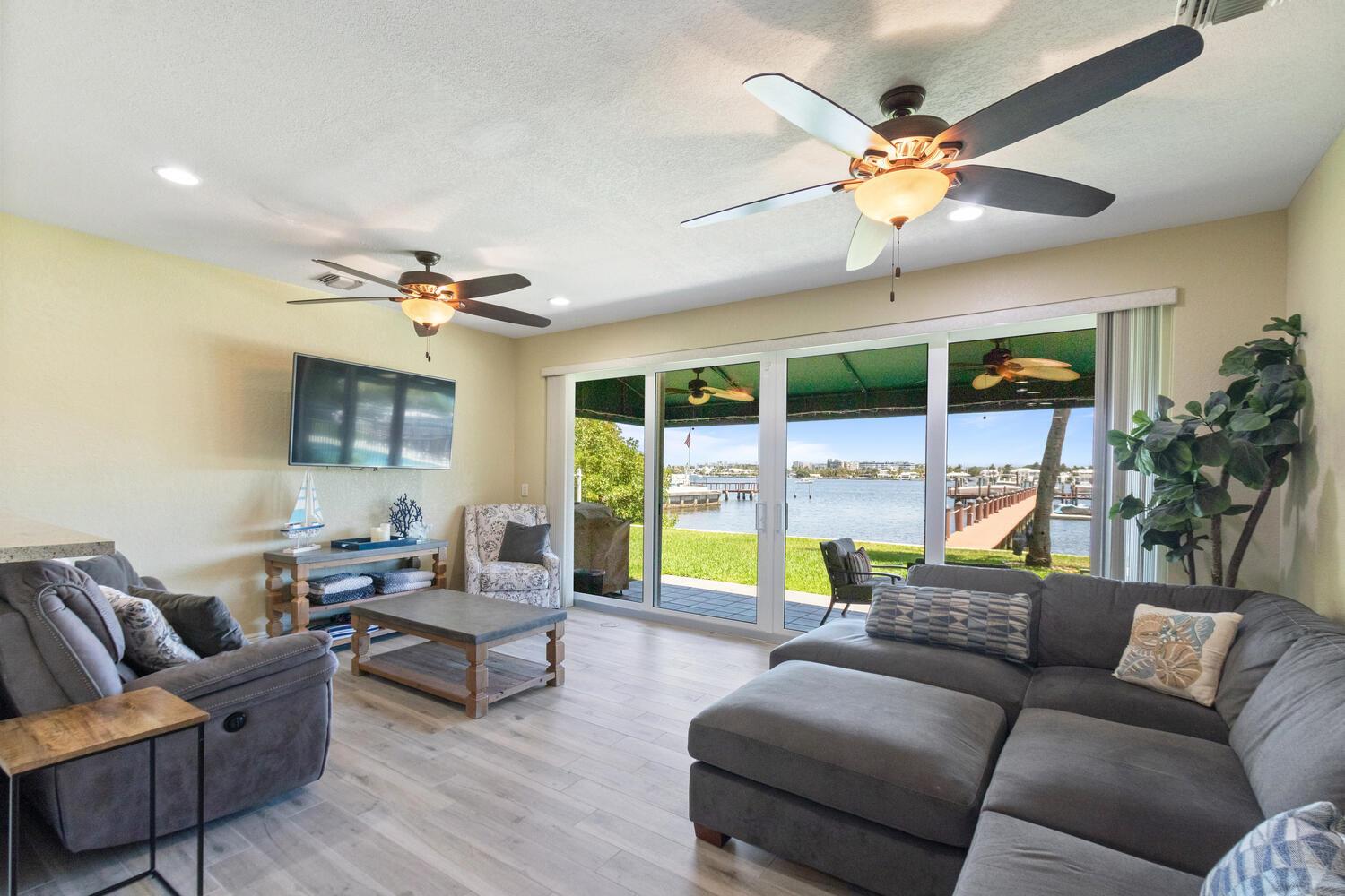 Coconut Cove of Lantana - Residential Lease