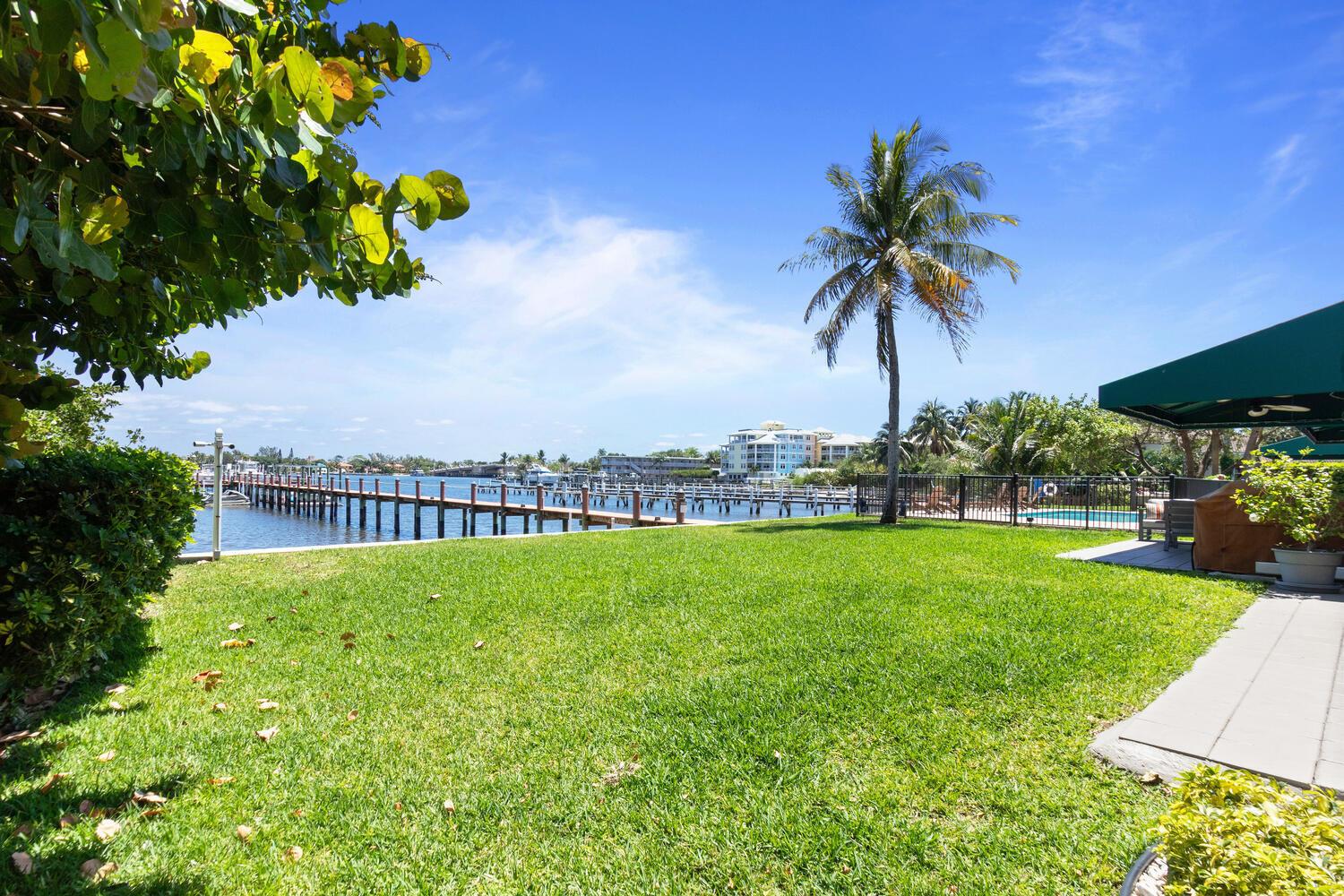 Coconut Cove of Lantana - Residential Lease