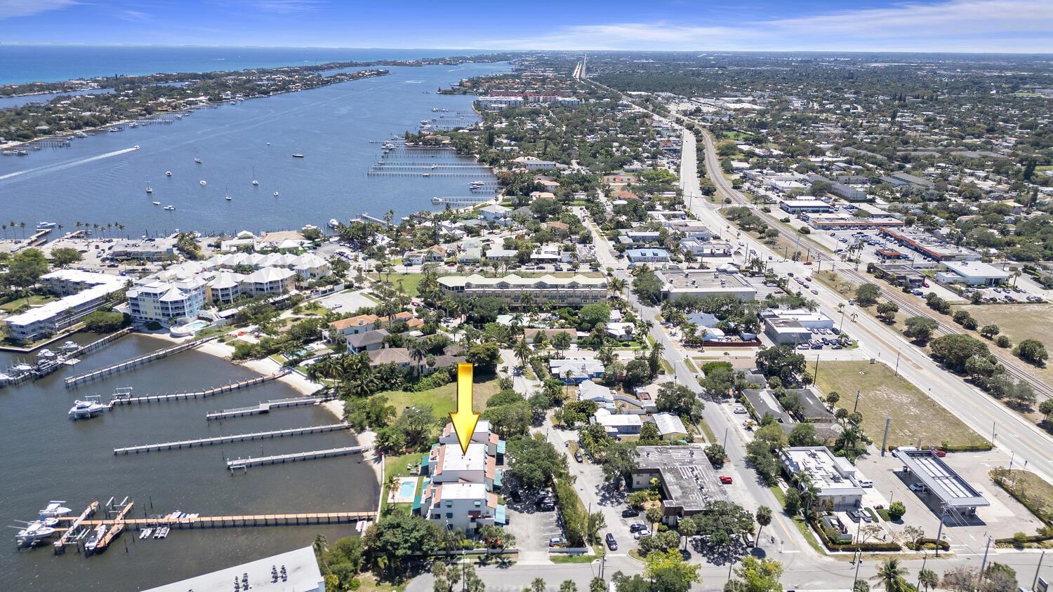 Coconut Cove of Lantana - Residential Lease