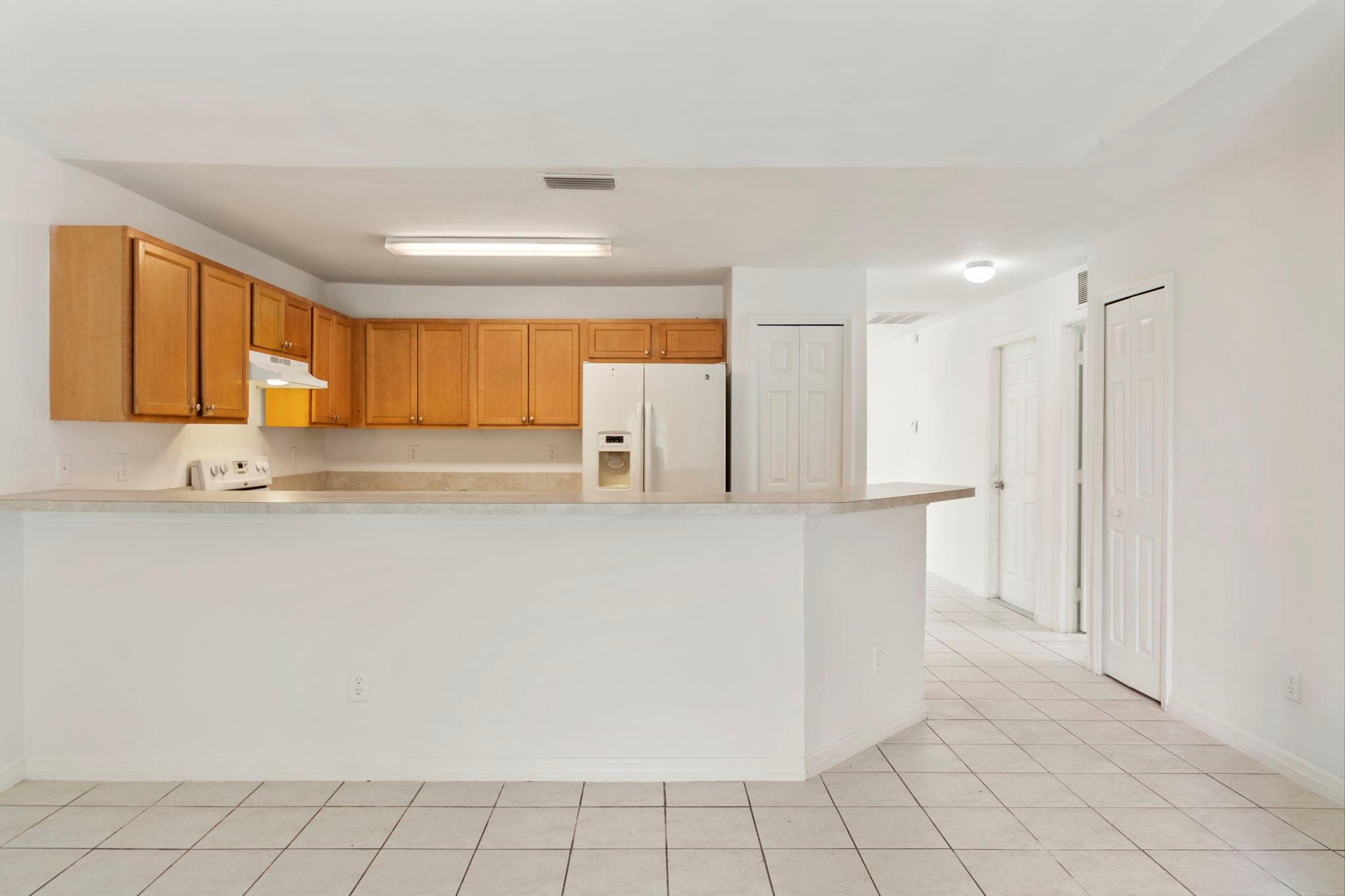 2126 Leda Ave