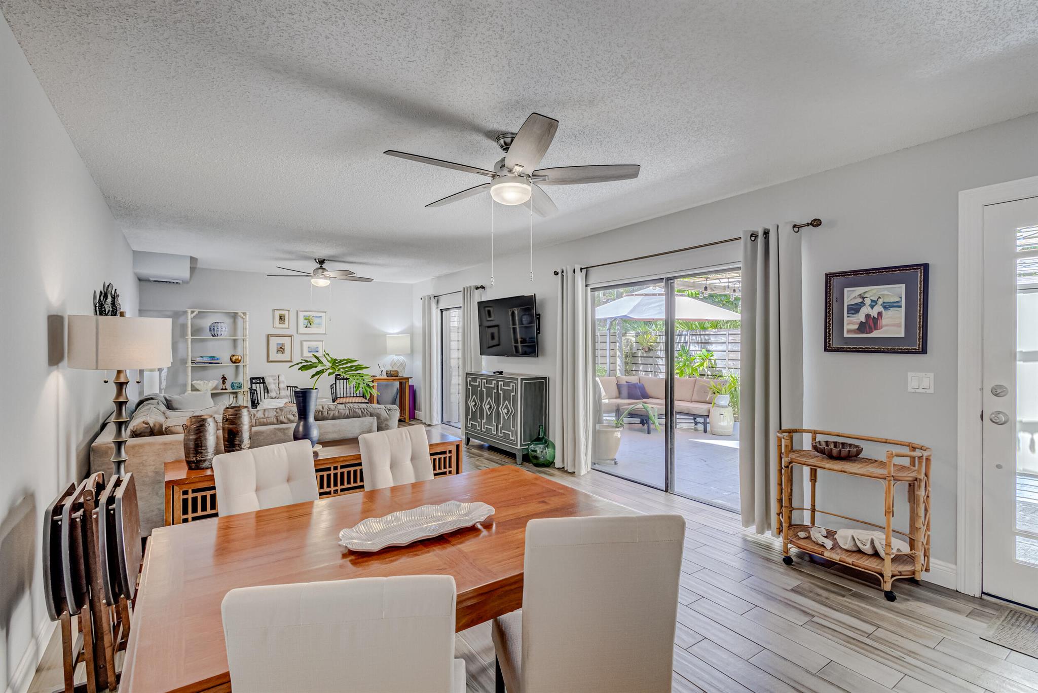 GLENWOOD TWNHS - Residential Lease