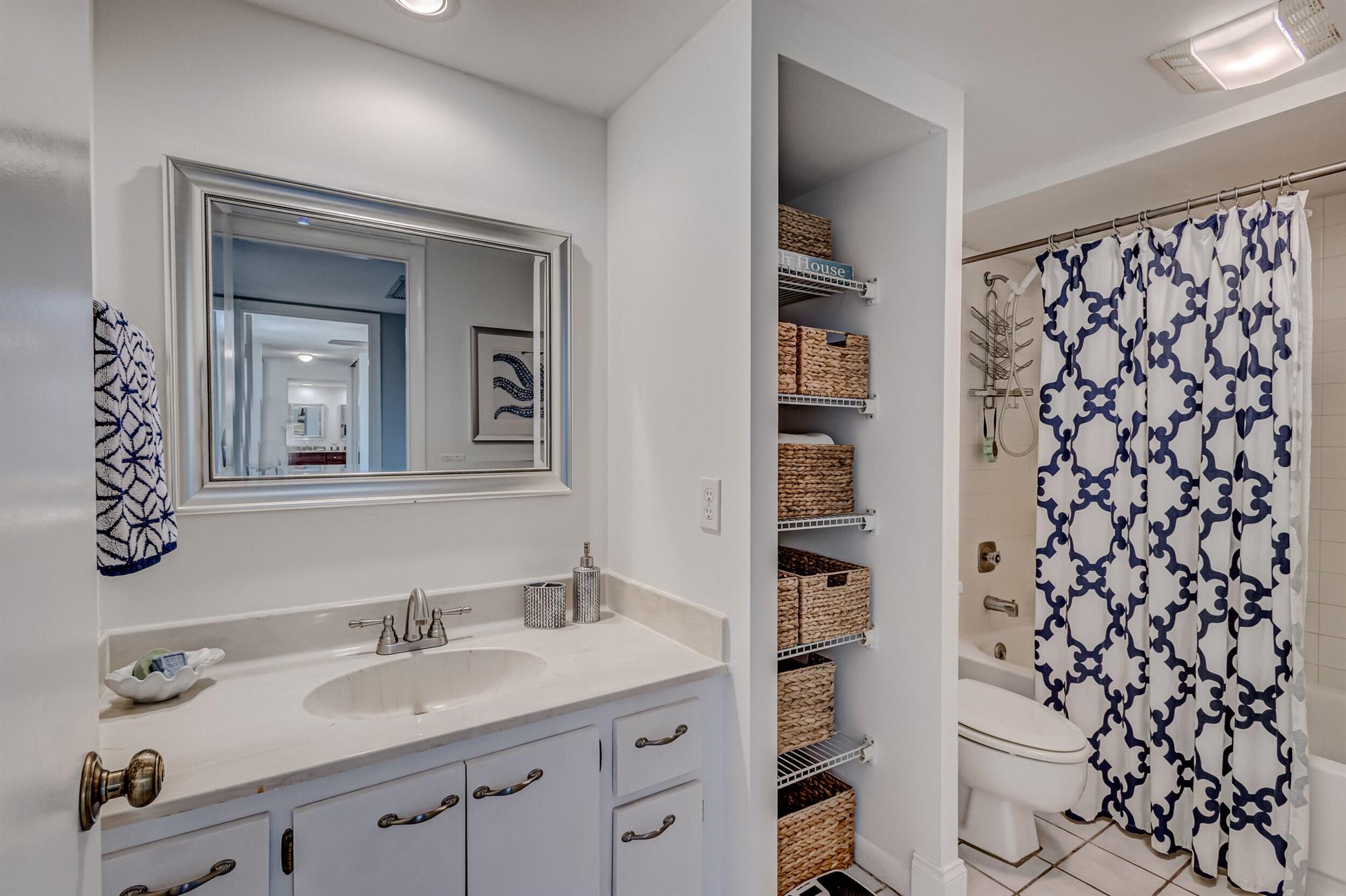 GLENWOOD TWNHS - Residential Lease