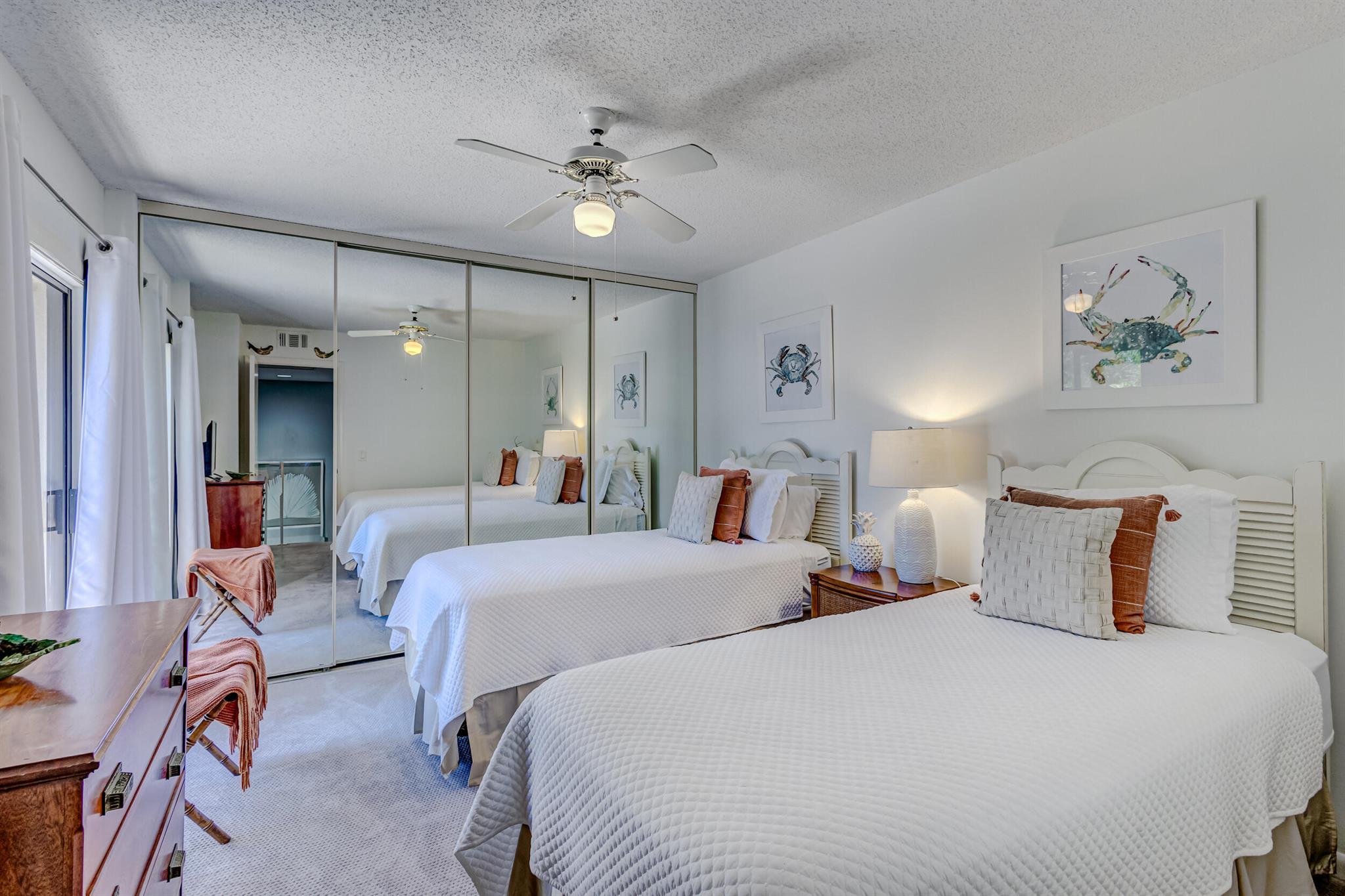 GLENWOOD TWNHS - Residential Lease