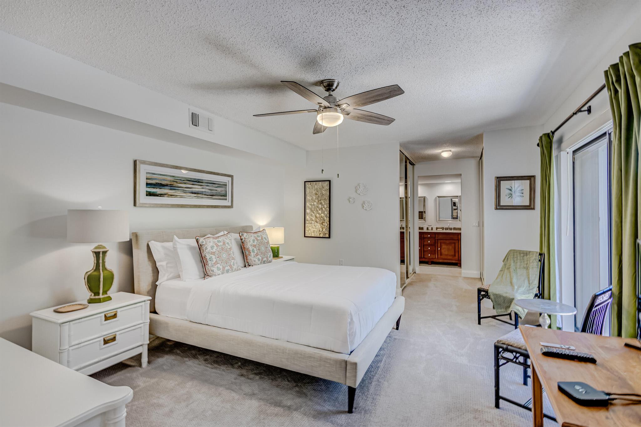 GLENWOOD TWNHS - Residential Lease