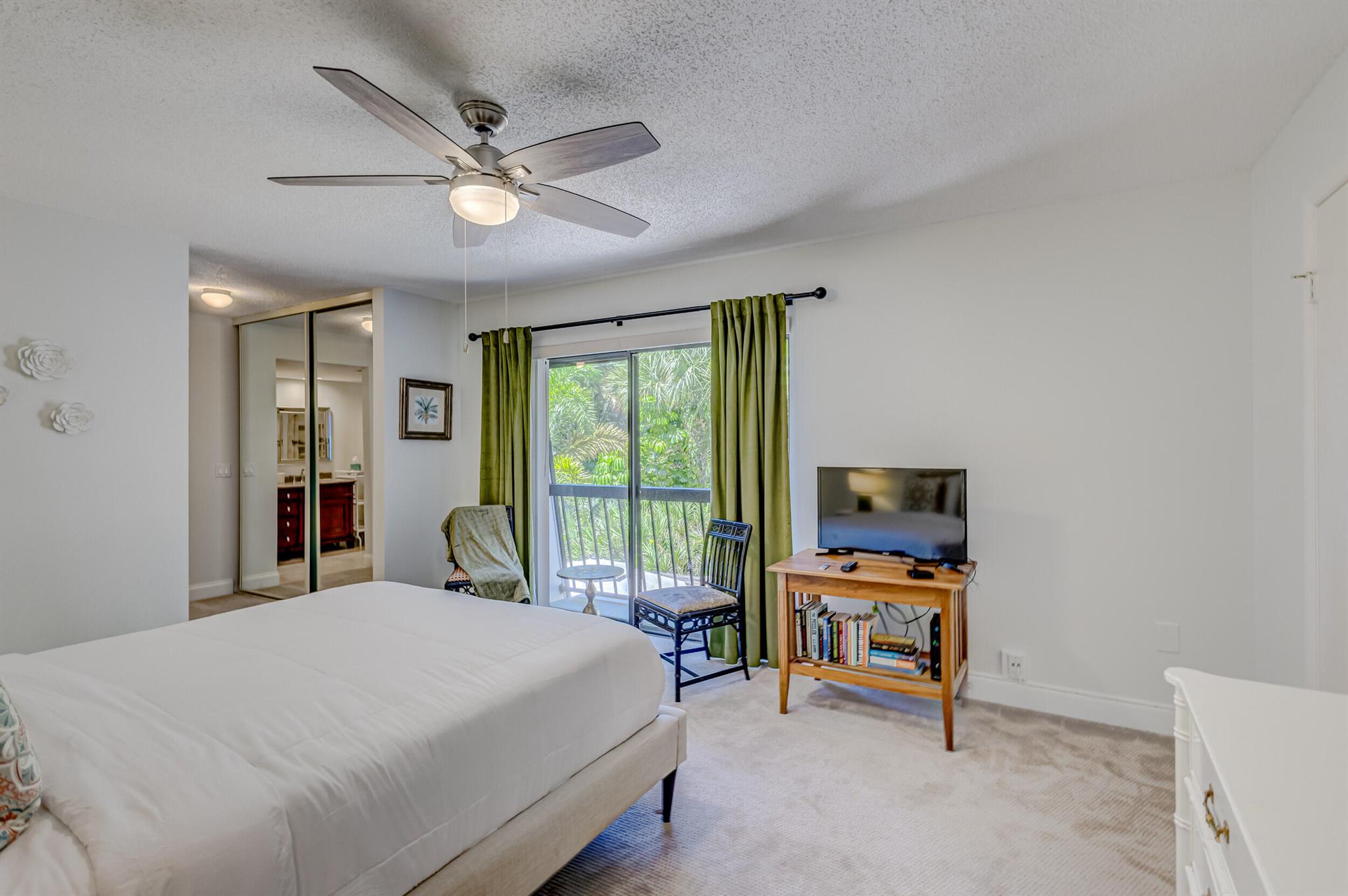 GLENWOOD TWNHS - Residential Lease