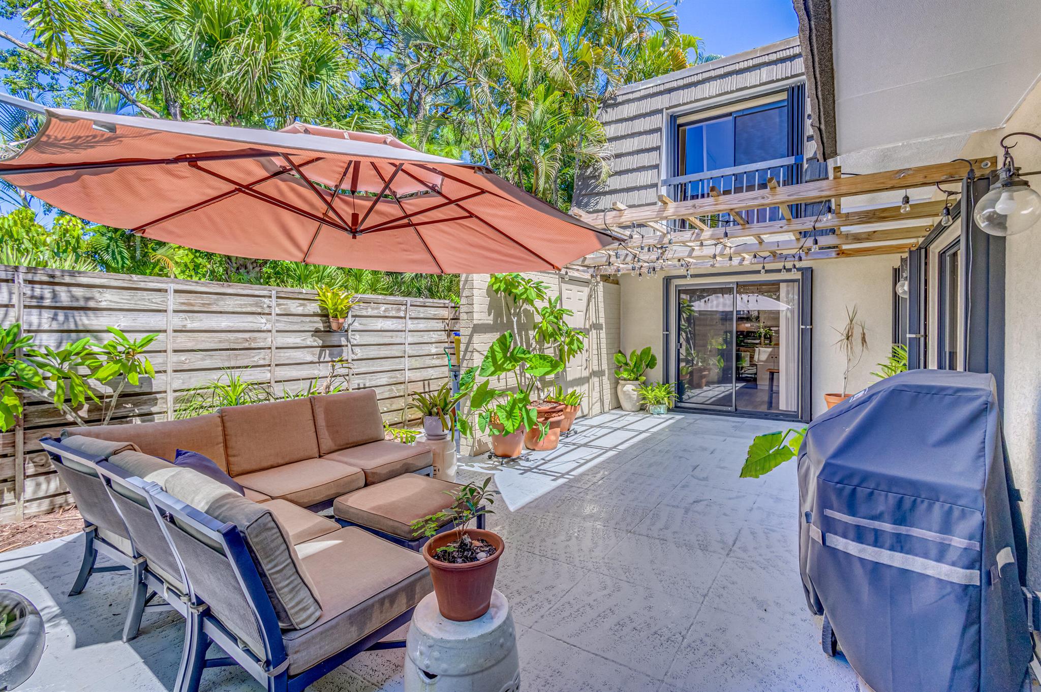 GLENWOOD TWNHS - Residential Lease