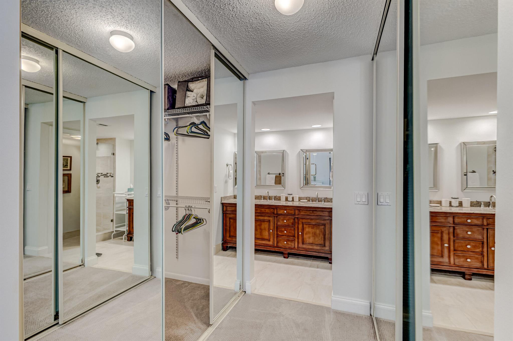 GLENWOOD TWNHS - Residential Lease