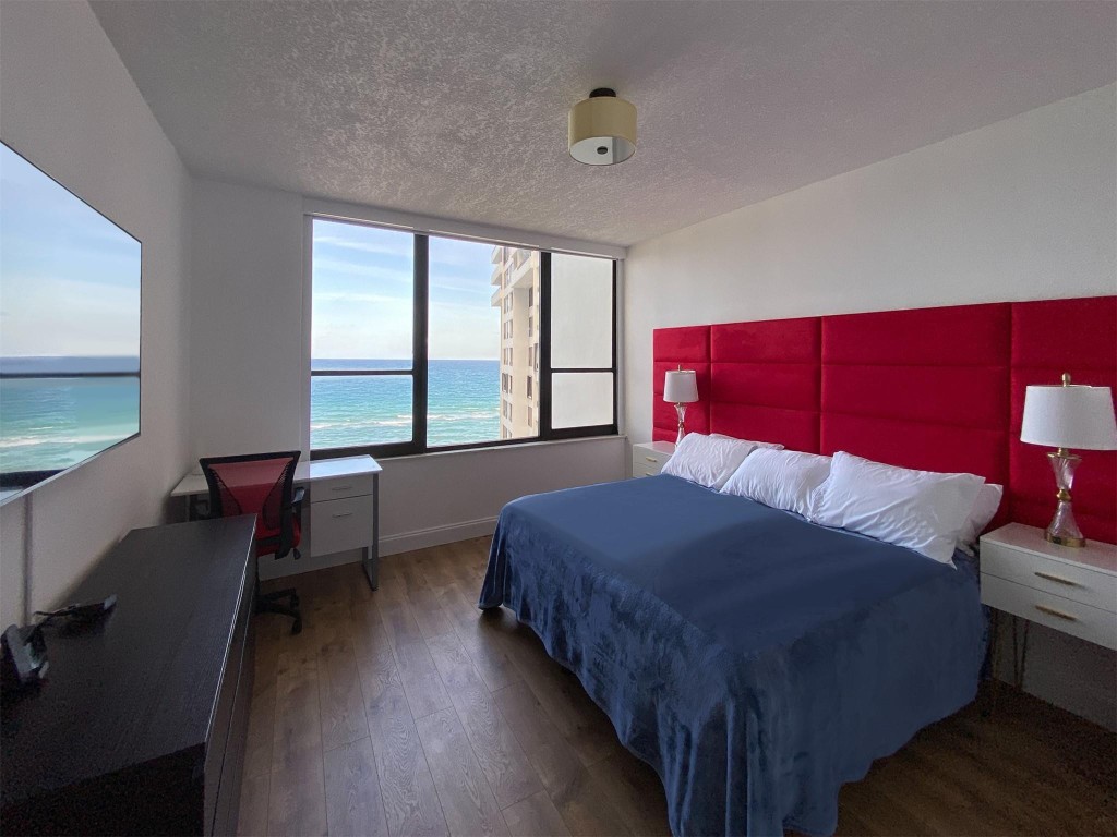 The Alexander Towers Cond - Residential Lease