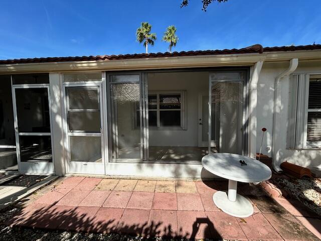 FLORAL LAKES - Residential