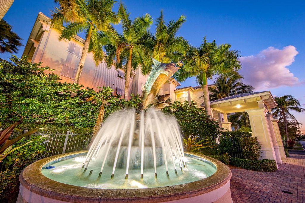 Photo of 275 NW Flagler Avenue #402, Stuart, FL 34994 (MLS # R10933537)