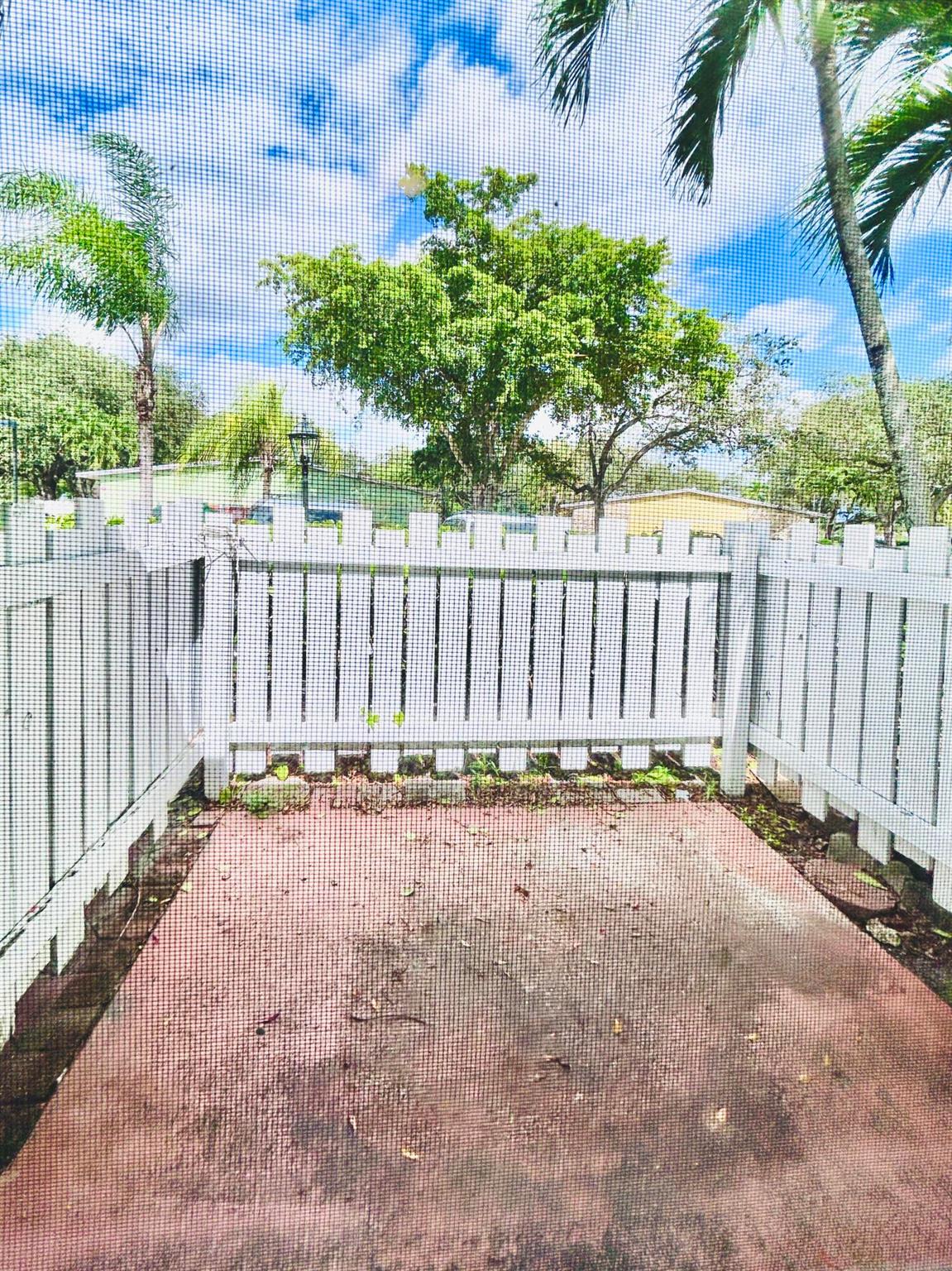 SOUTHGATE VILLAS CONDO - Residential Lease