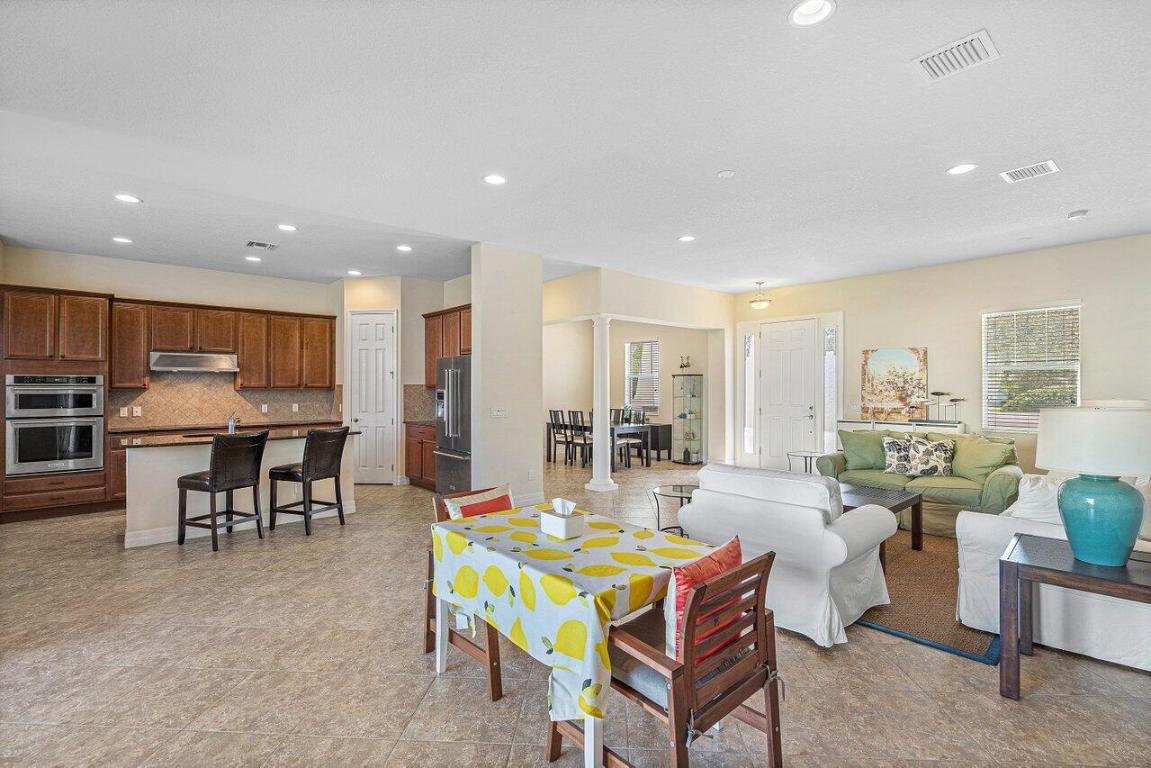 WINDSOR PARK AT ABACOA PL NO 3 - Residential