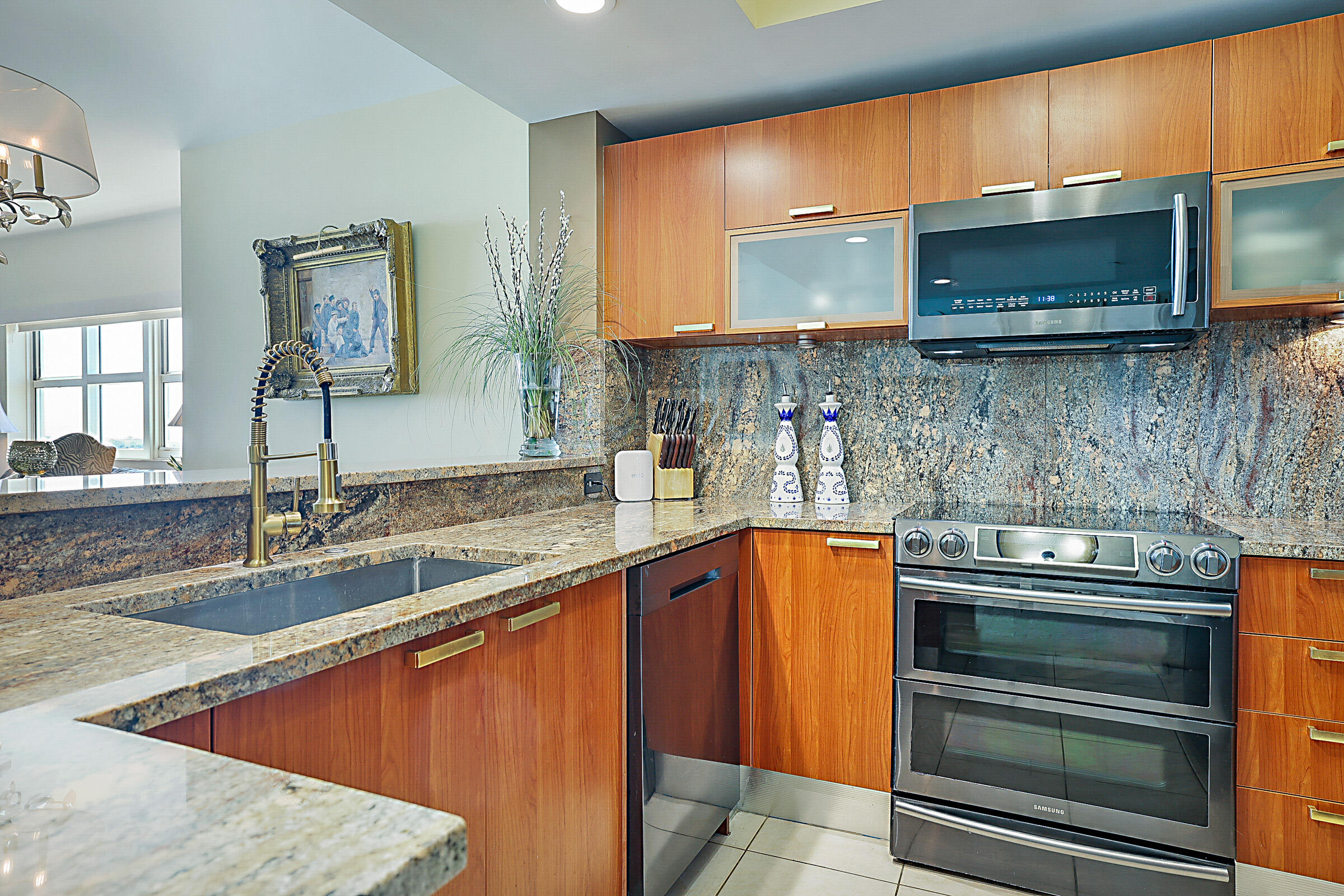 MARINA GRANDE RIVIERA BEACH CONDO - Residential